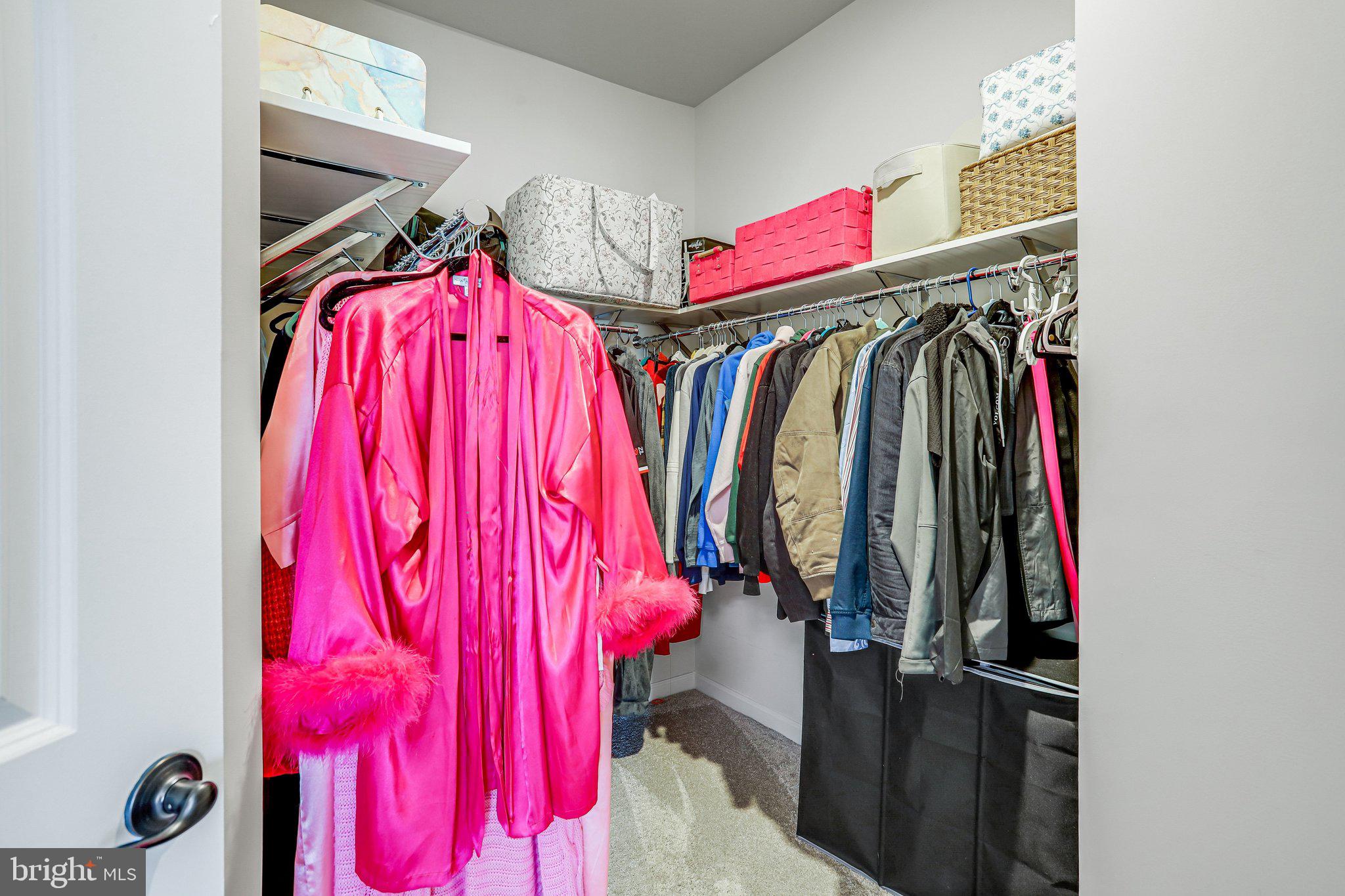 DAMASCUS VILLAGE - Residential