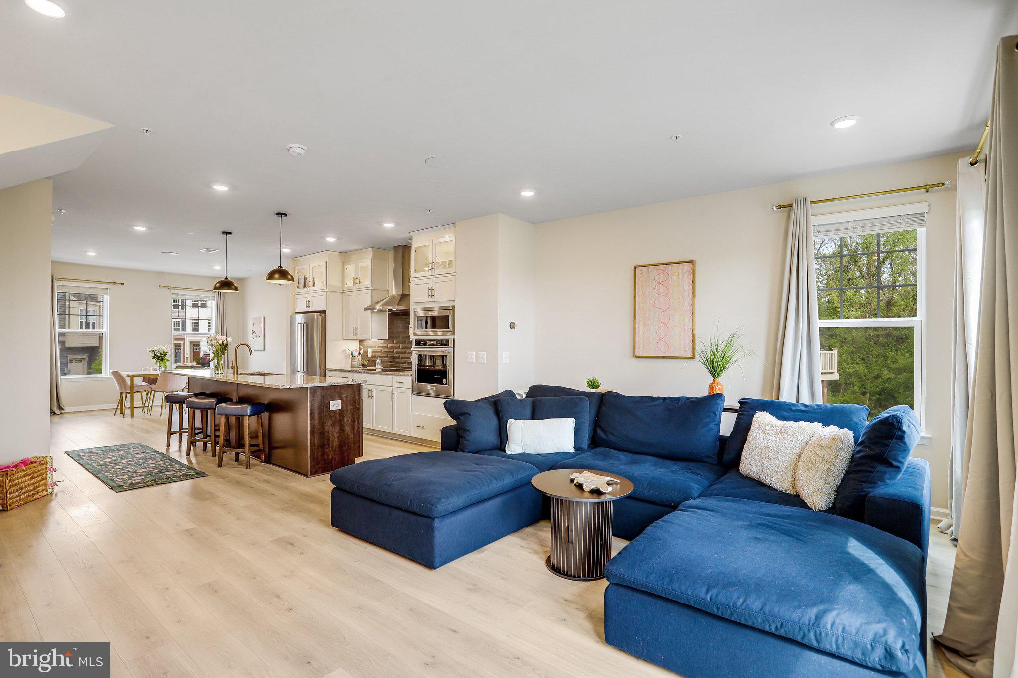 DAMASCUS VILLAGE - Residential