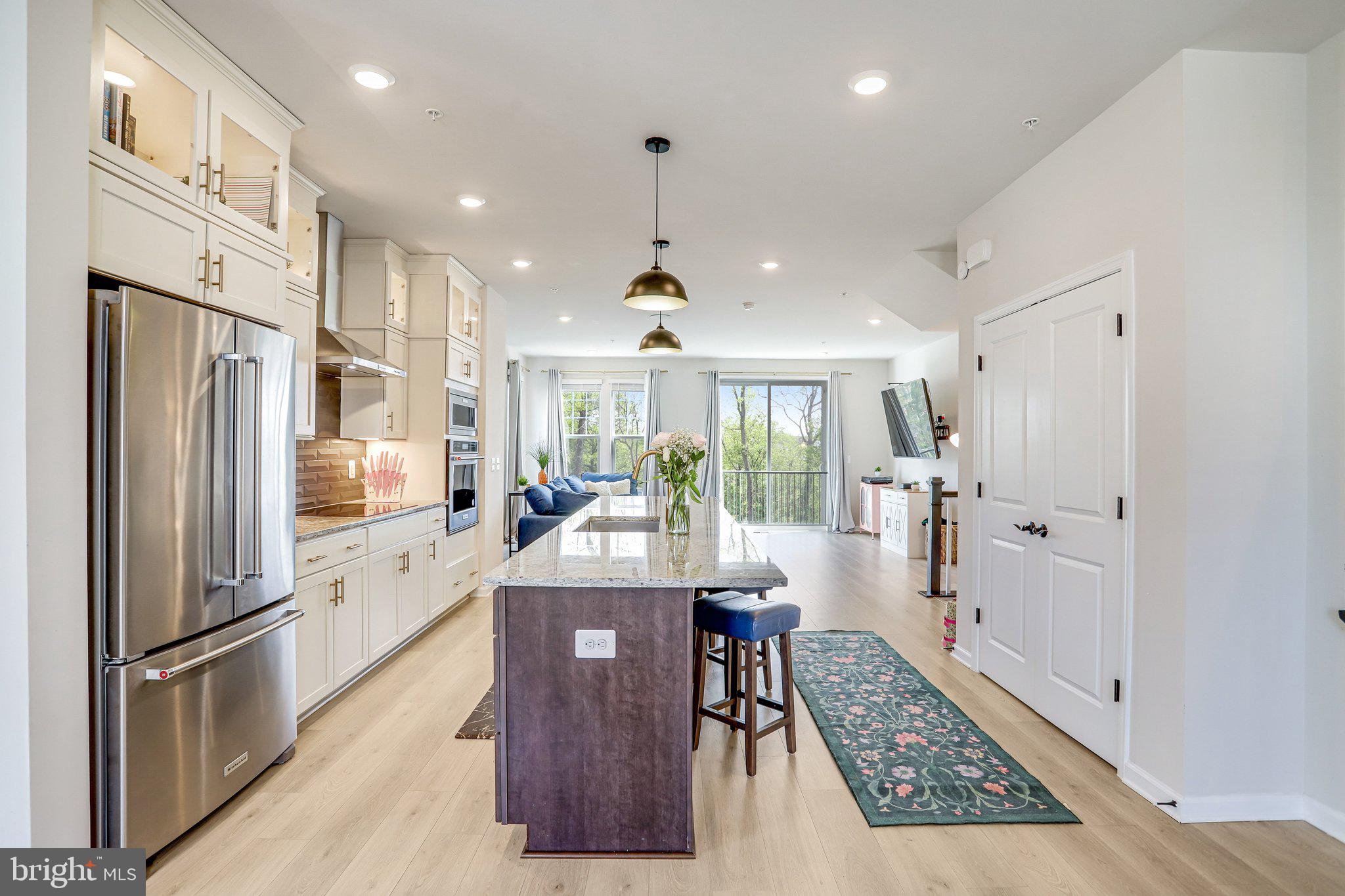 DAMASCUS VILLAGE - Residential