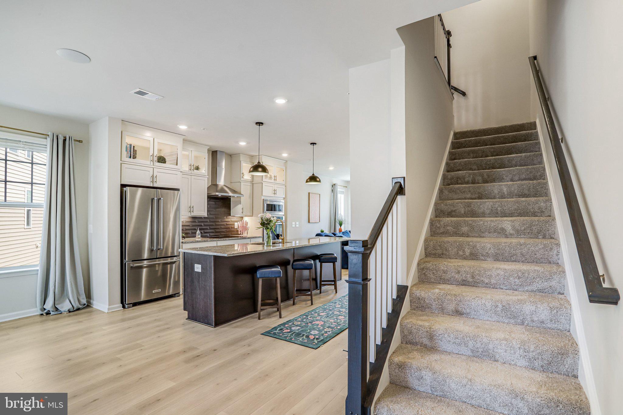 DAMASCUS VILLAGE - Residential