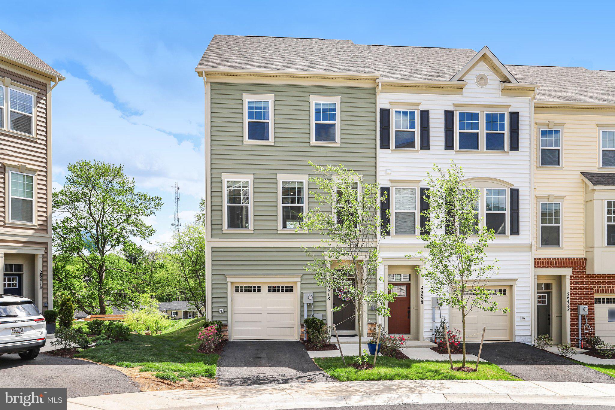 DAMASCUS VILLAGE - Residential