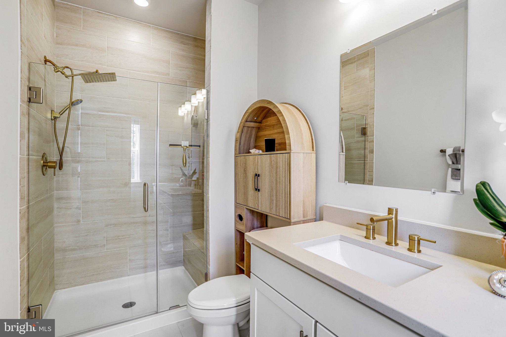 DAMASCUS VILLAGE - Residential