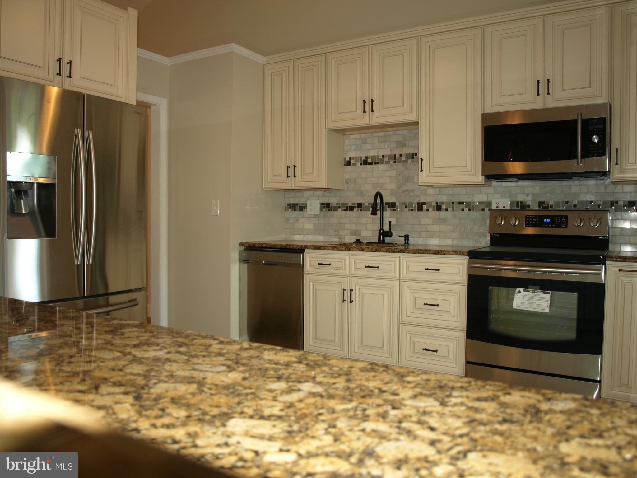 BUCKINGHAM ESTATES - Residential