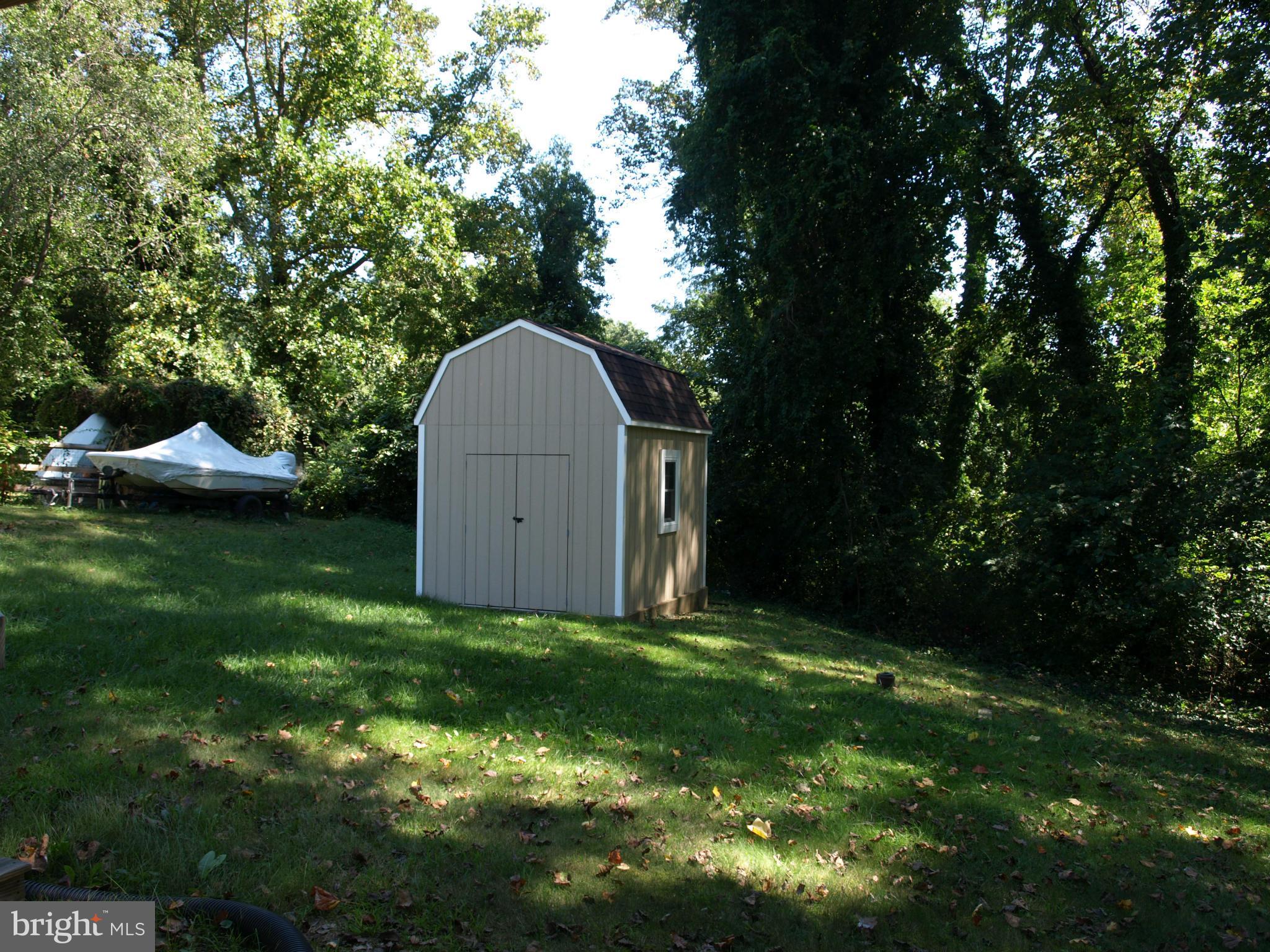 BUCKINGHAM ESTATES - Residential