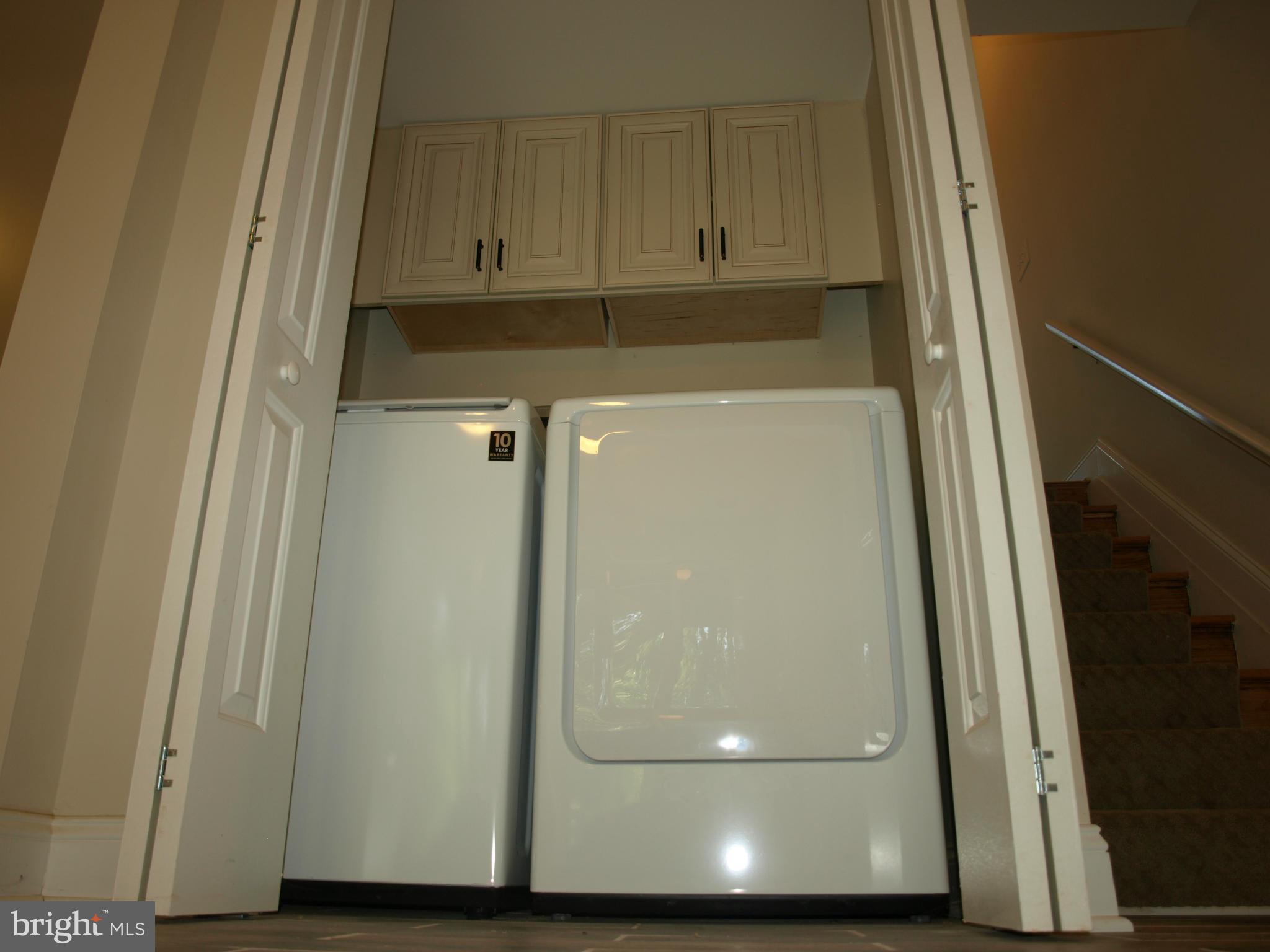 BUCKINGHAM ESTATES - Residential