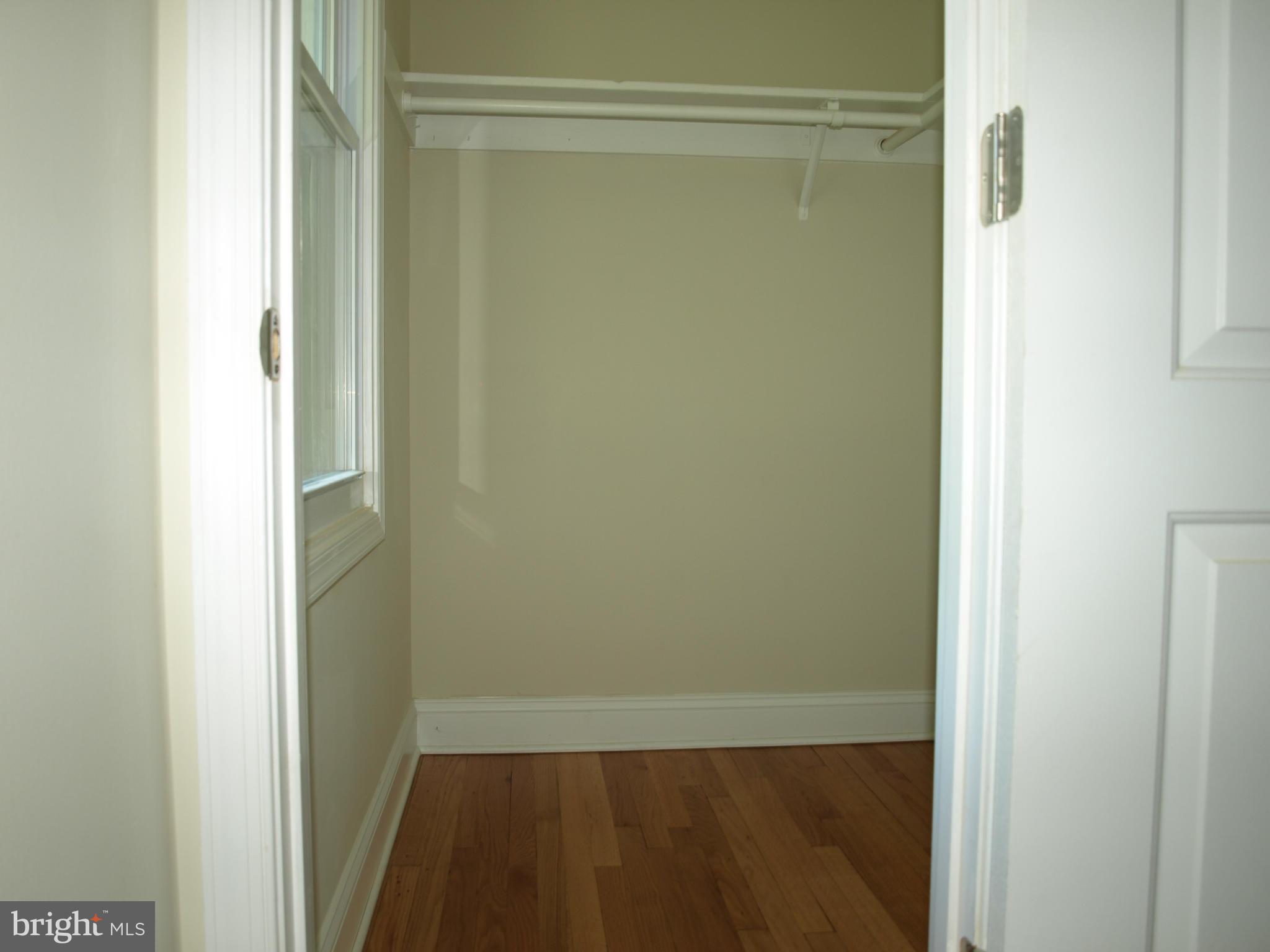 BUCKINGHAM ESTATES - Residential