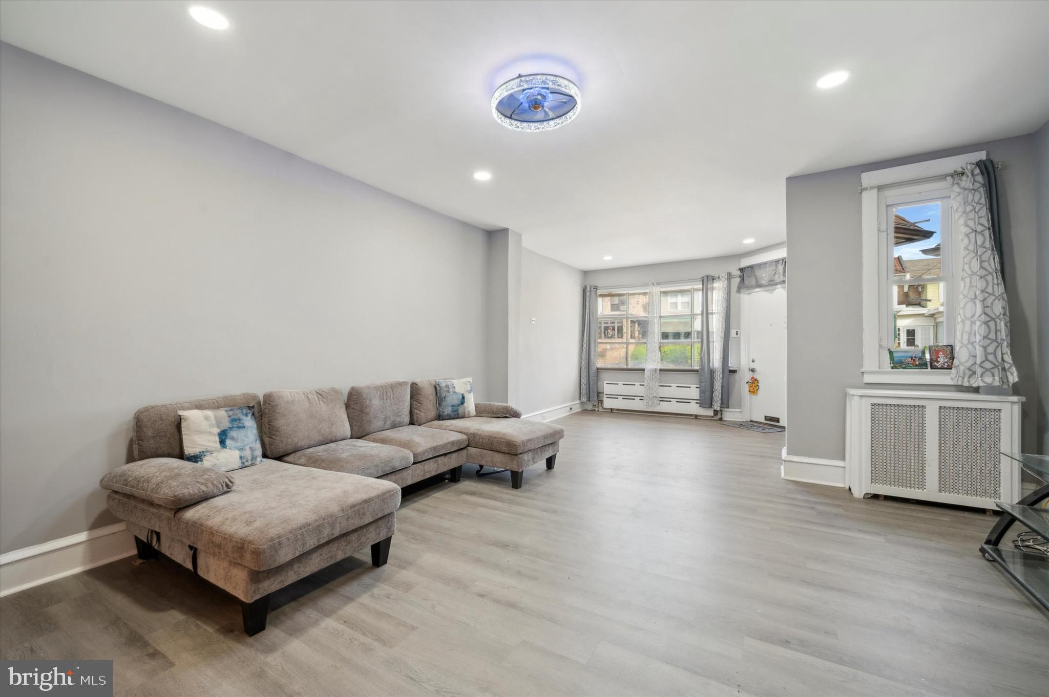 OAK LANE - Residential