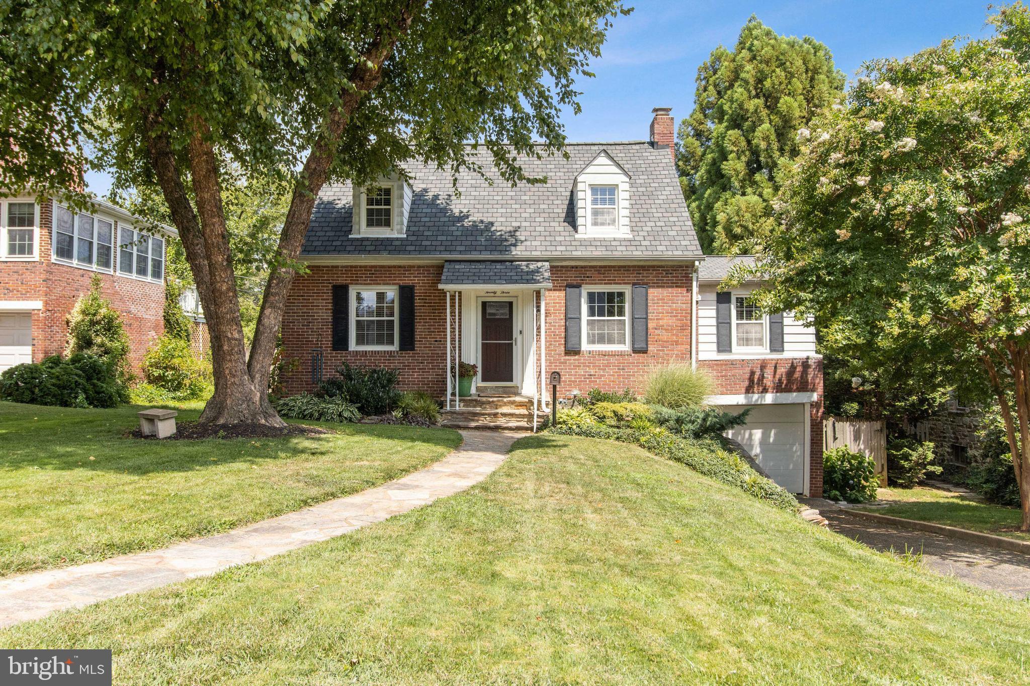 HOLMEHURST - Residential