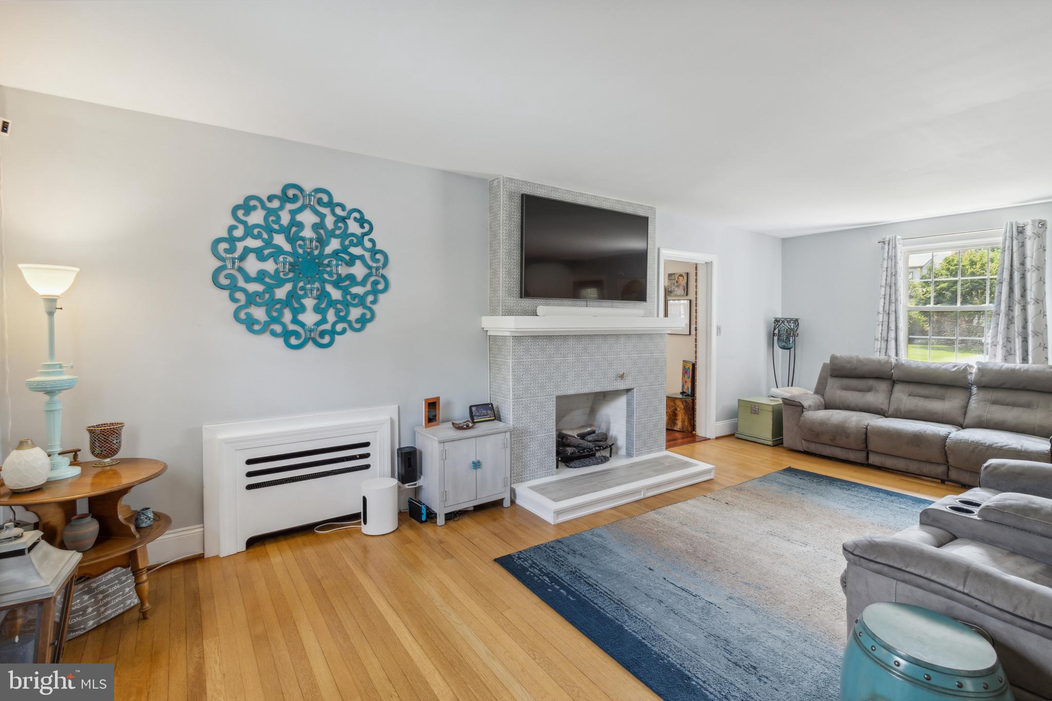 HOLMEHURST - Residential