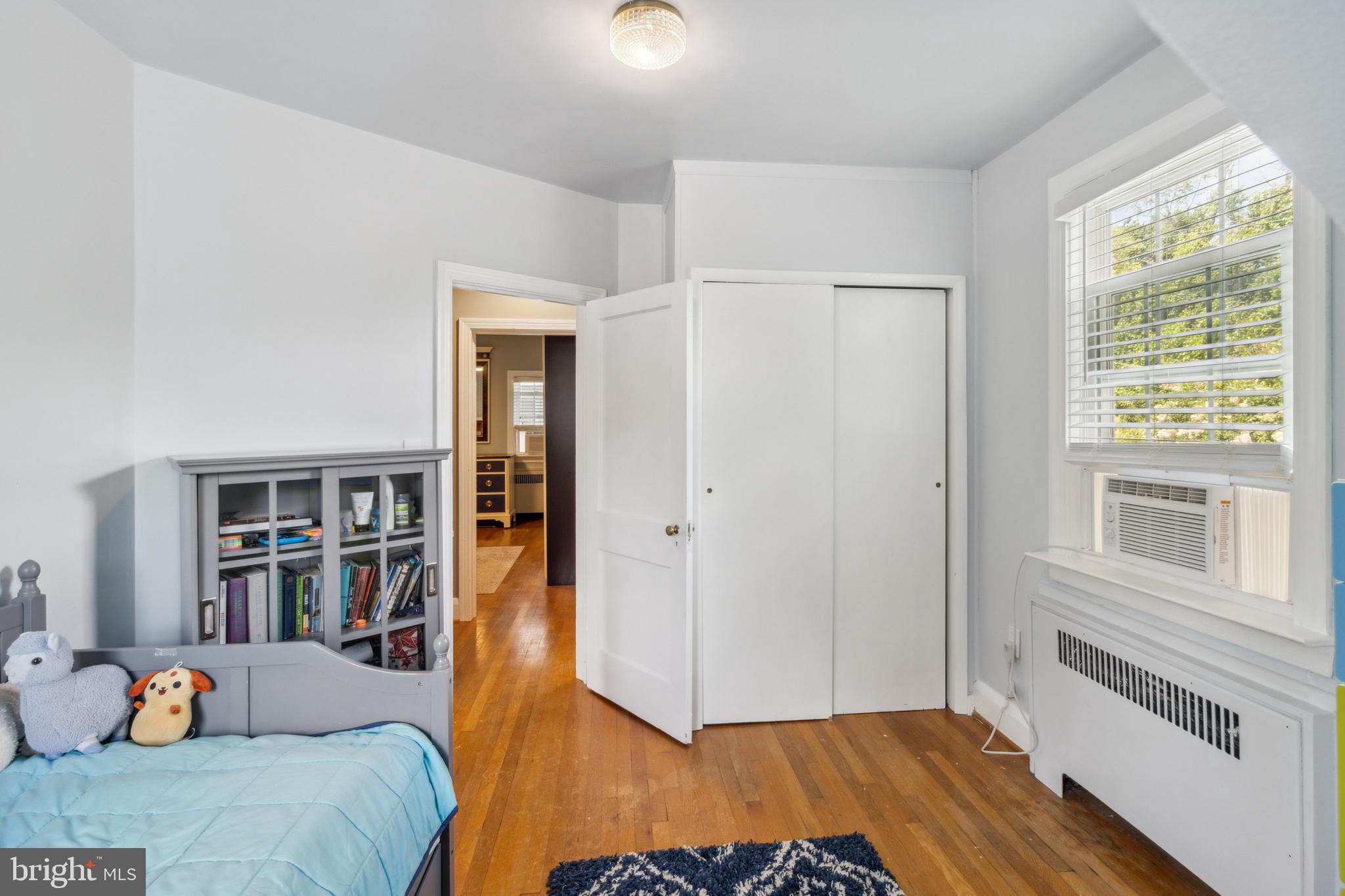 HOLMEHURST - Residential