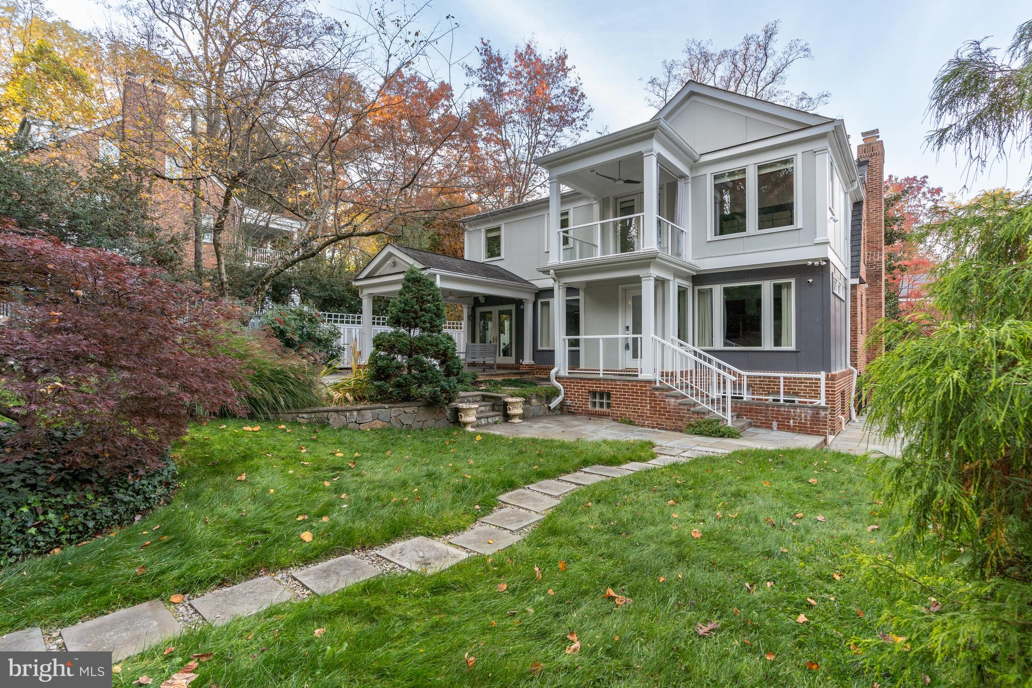 NORTH CLEVELAND PARK - Residential
