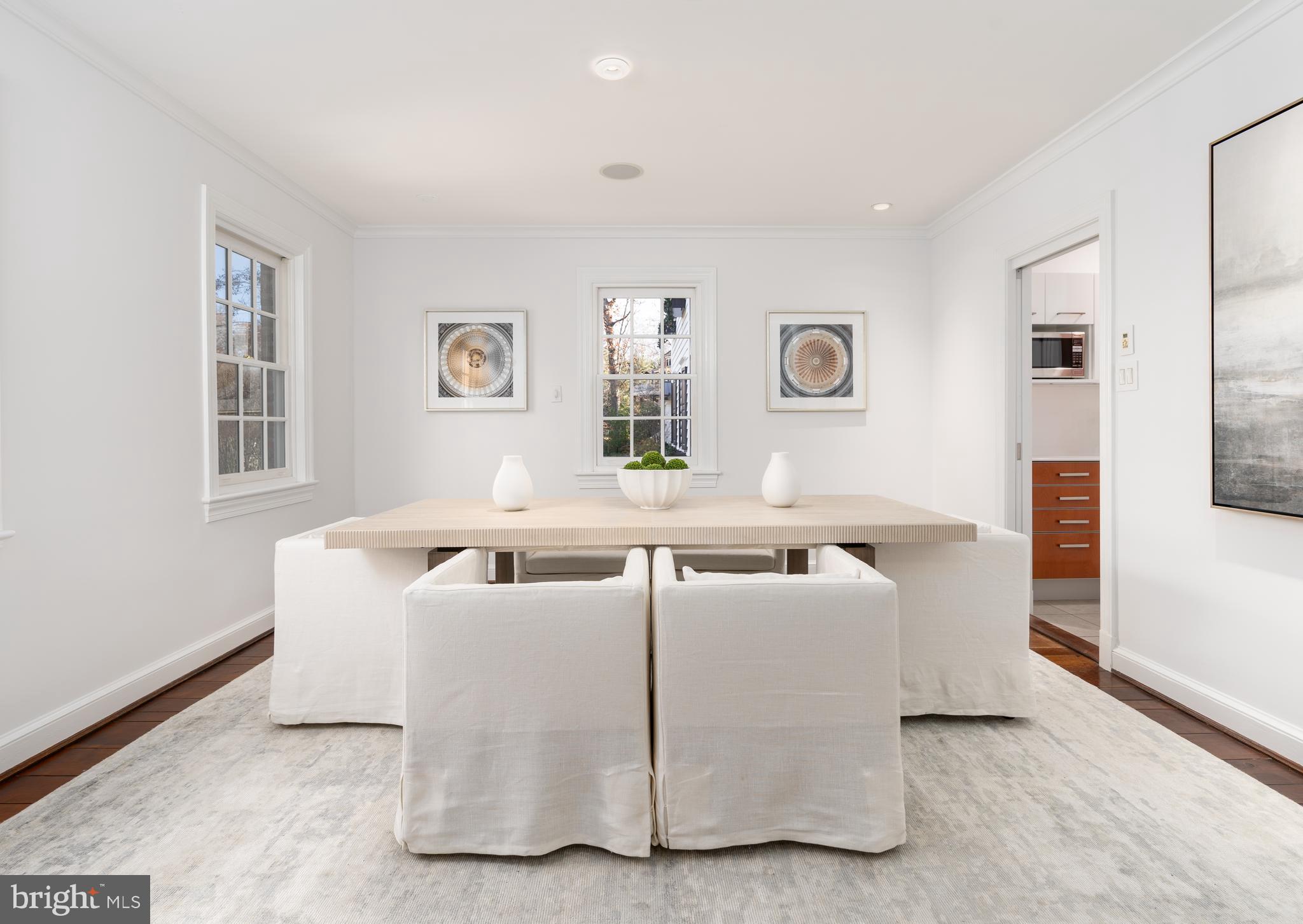 NORTH CLEVELAND PARK - Residential