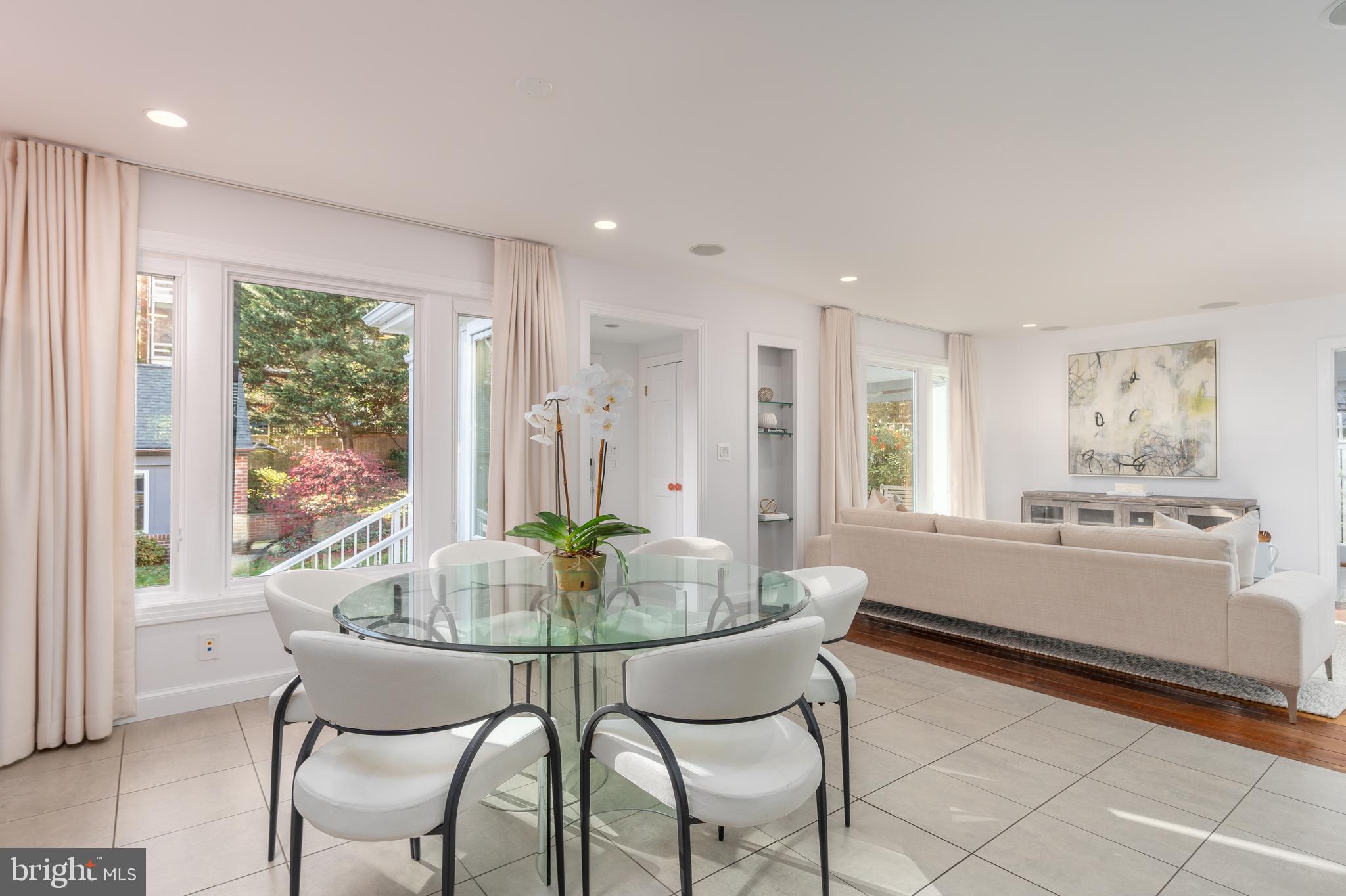 NORTH CLEVELAND PARK - Residential