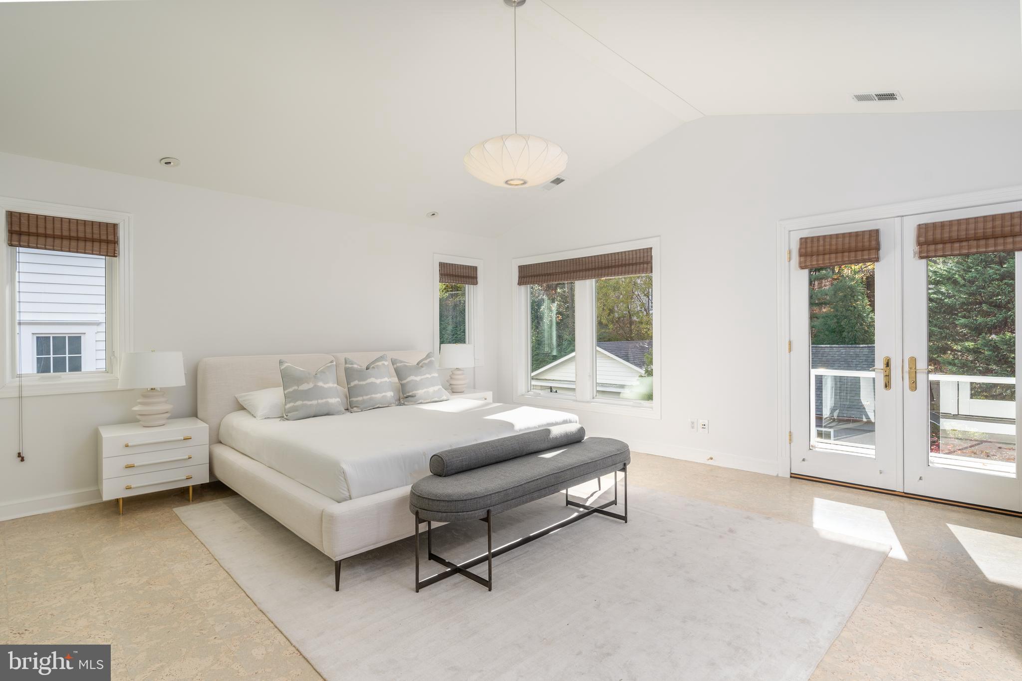 NORTH CLEVELAND PARK - Residential