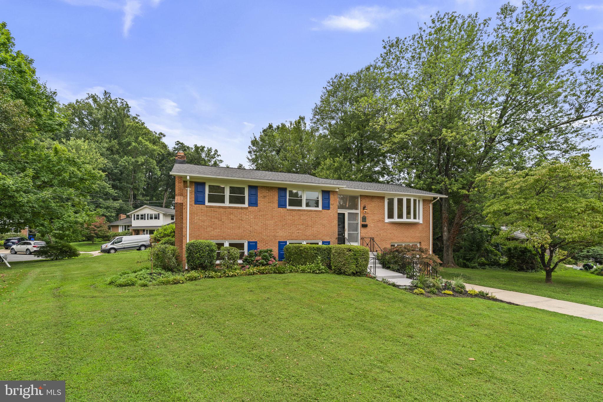 6412 HOLLINS DRIVE