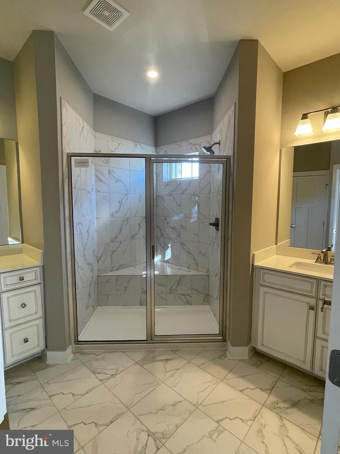 ARCOLA TOWN CENTER CONDO - Residential Lease