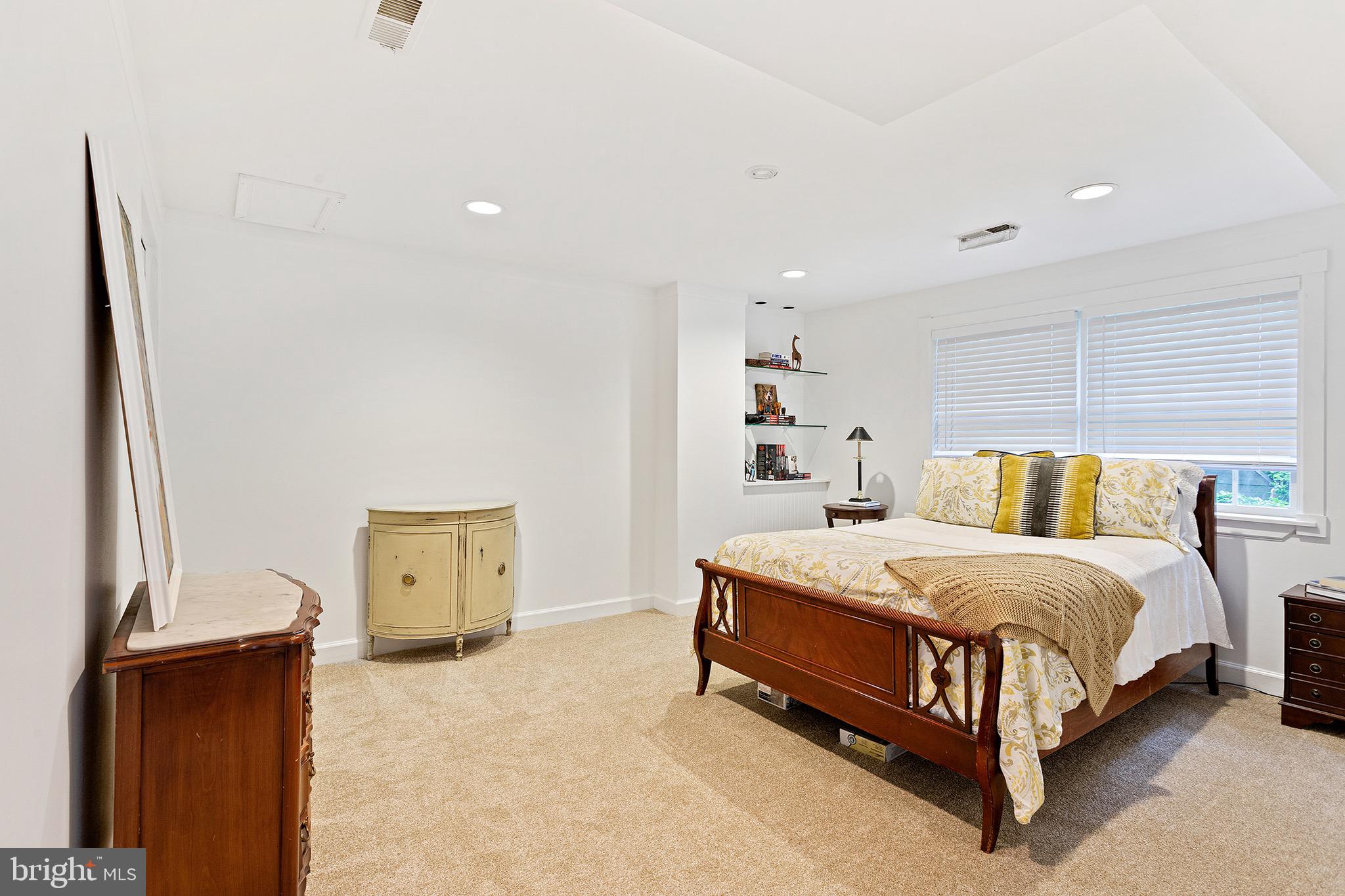 VALLEY WOOD - Residential