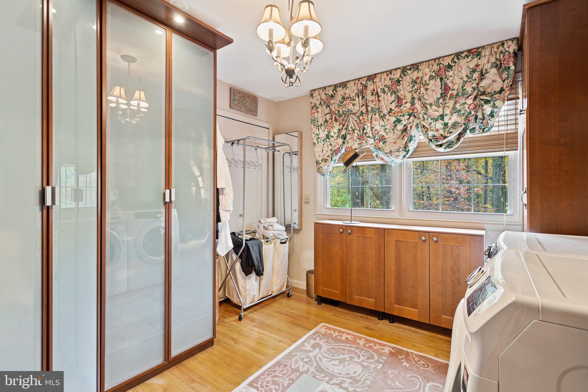 VALLEY WOOD - Residential