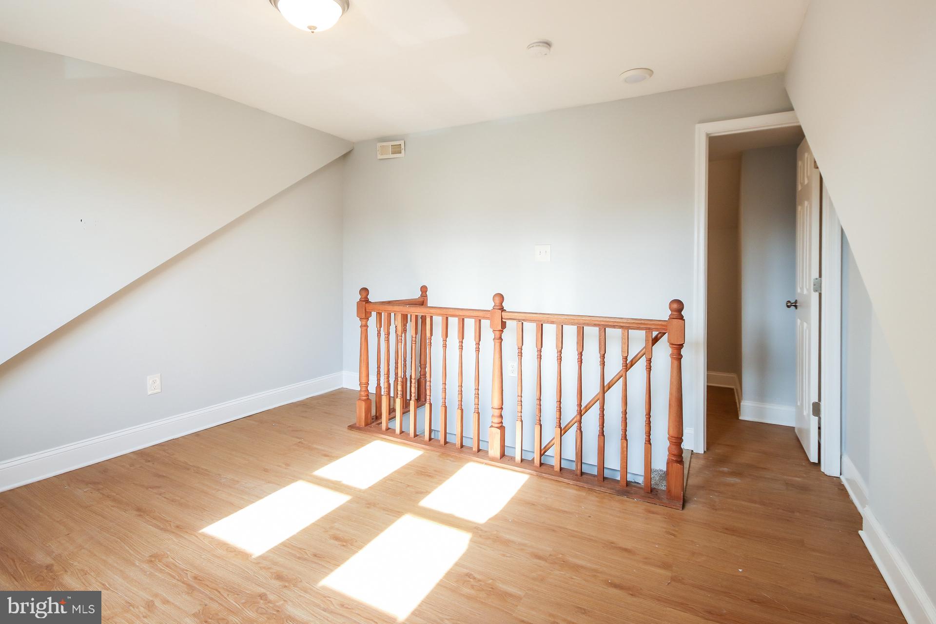 DUNDALK - Residential Lease