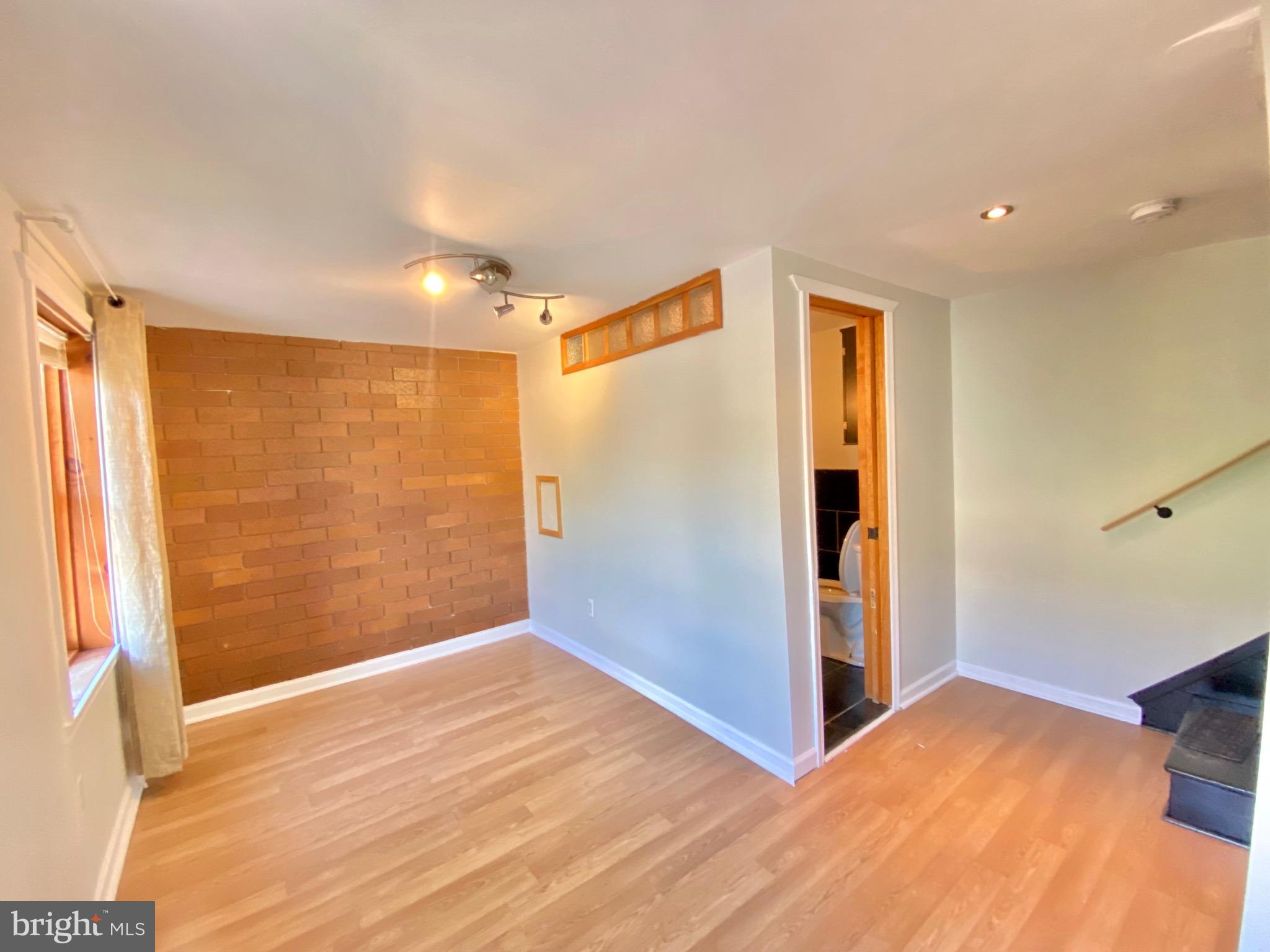 OLDE RICHMOND - Residential Lease