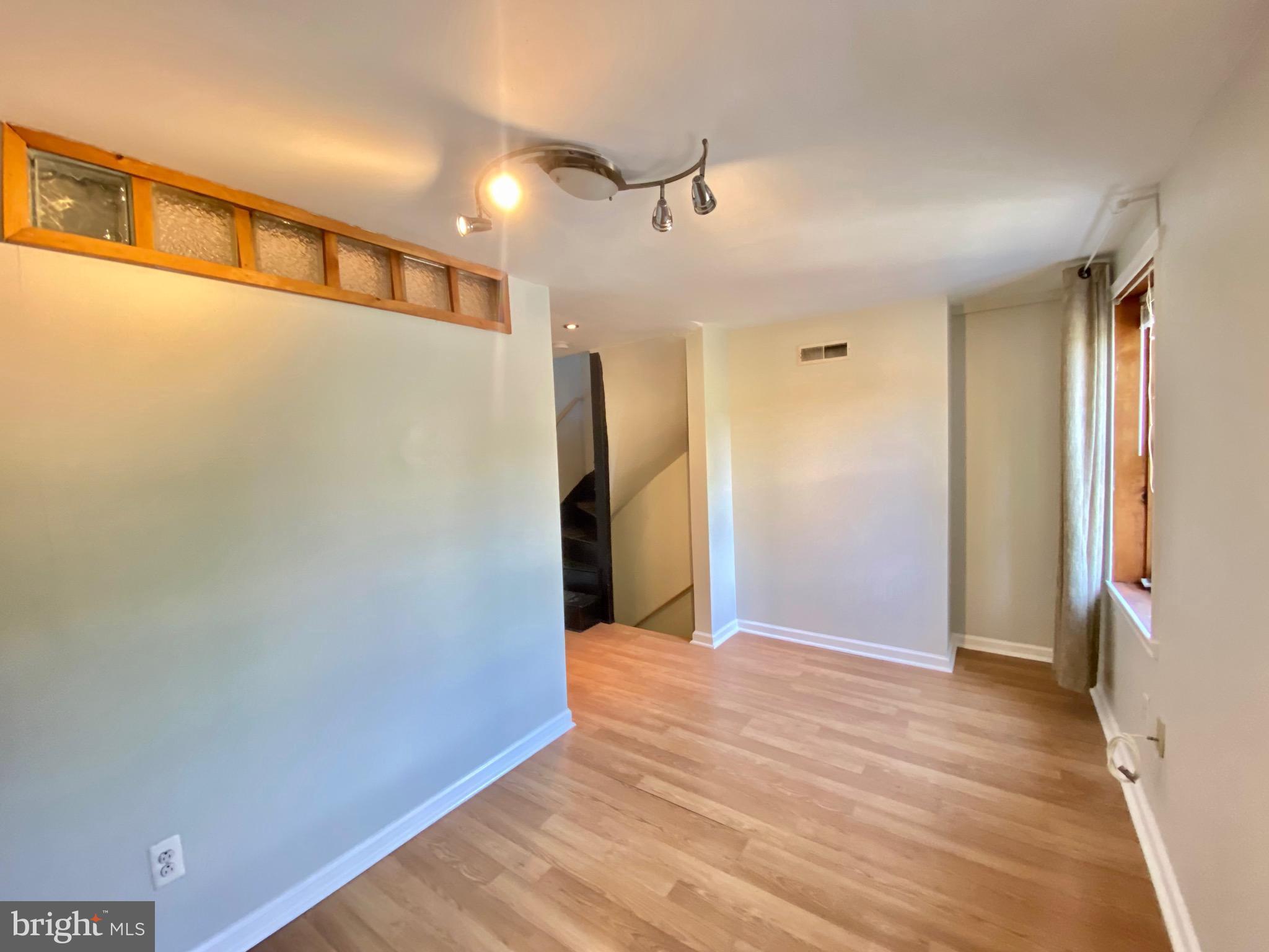 OLDE RICHMOND - Residential Lease