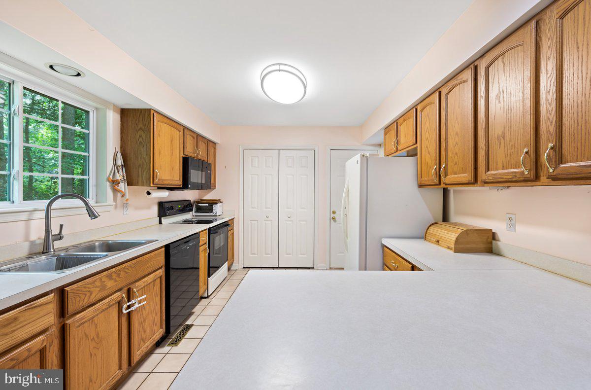 OCEAN PINES - SHERWOOD FOREST - Residential