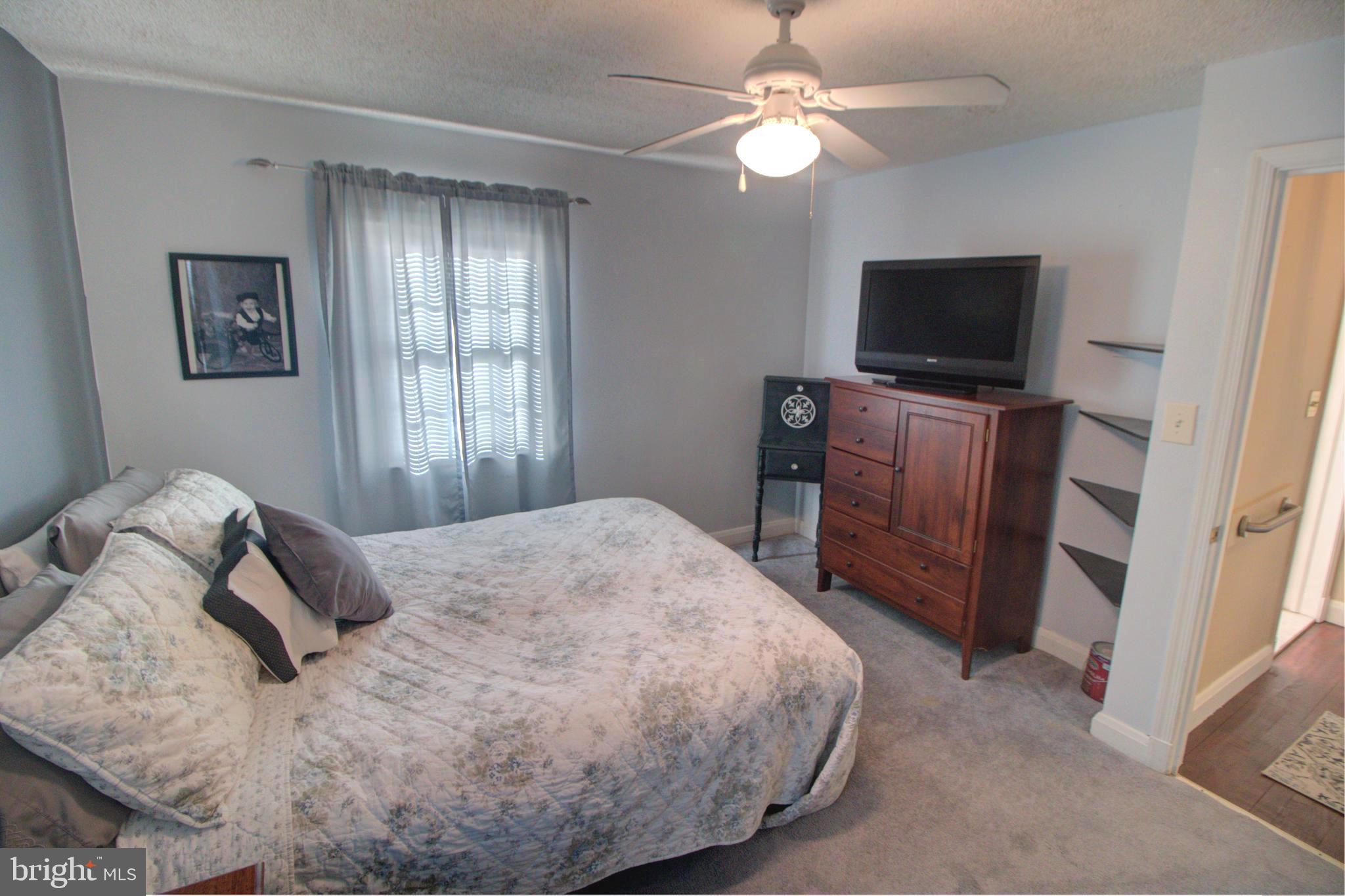 ARBOUR MANOR - Residential