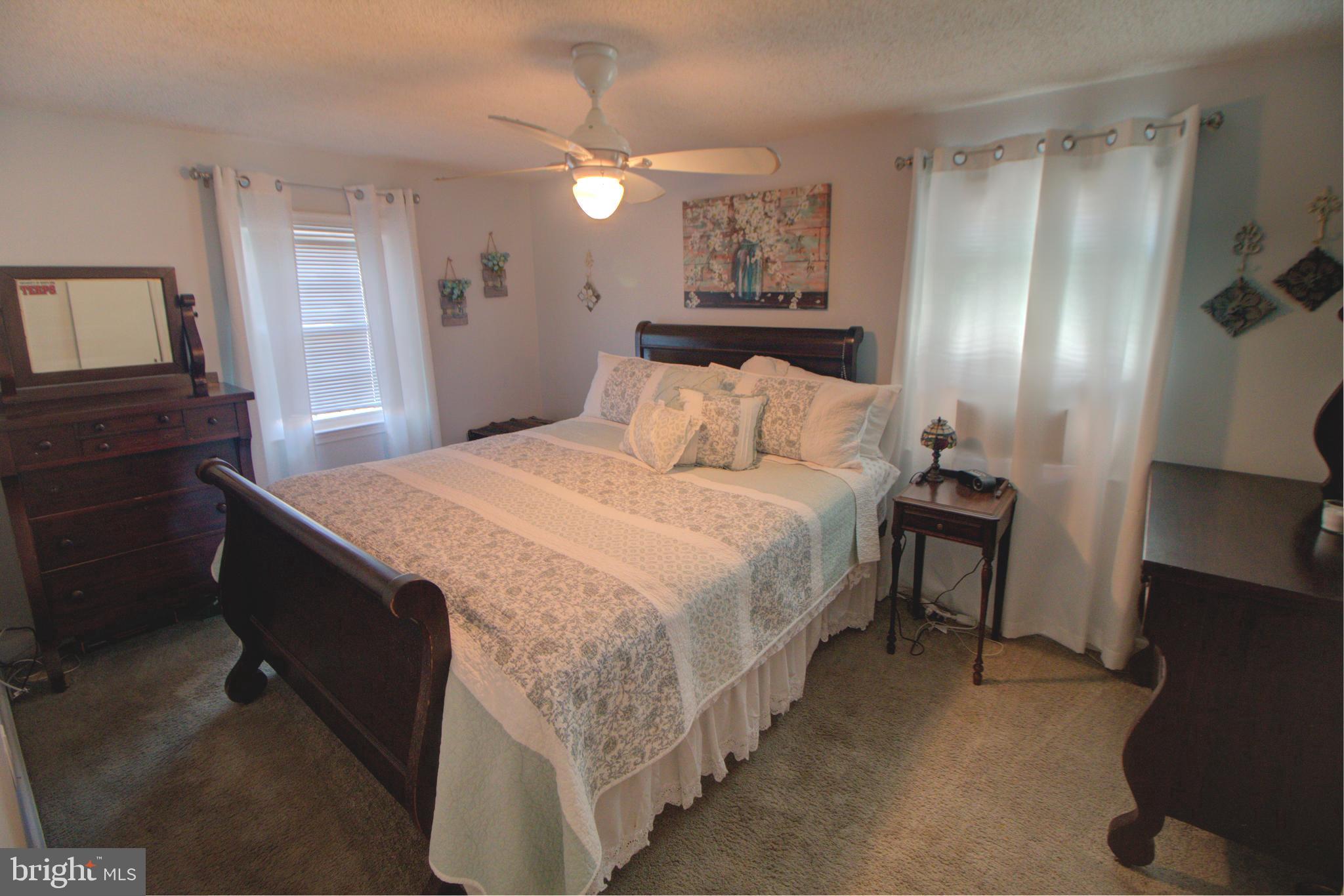 ARBOUR MANOR - Residential