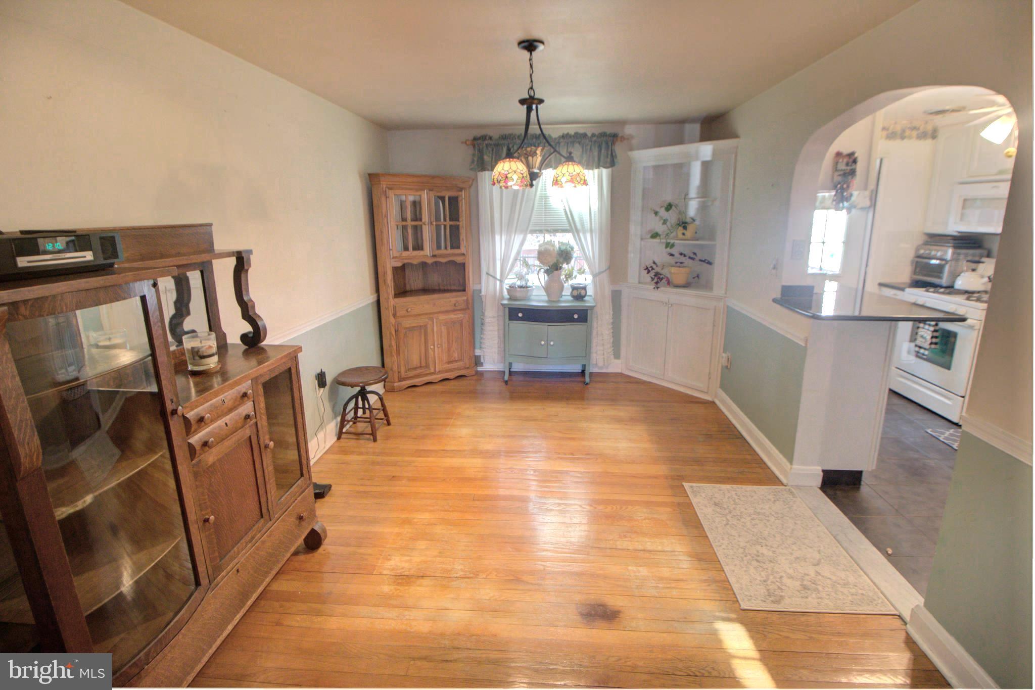 ARBOUR MANOR - Residential