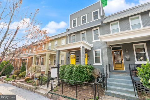 1831 INDEPENDENCE AVENUE SE 2 WASHINGTON DC 20003