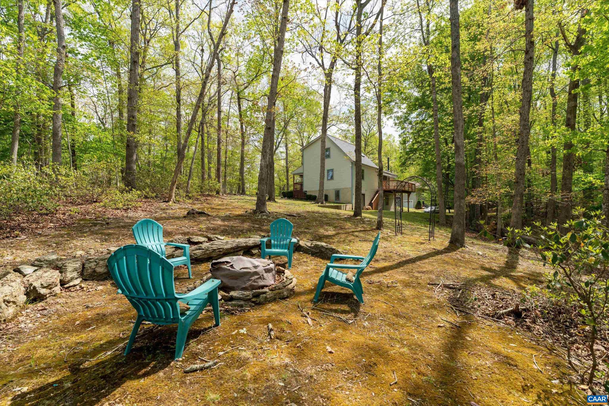 LAKE MONTICELLO - Residential