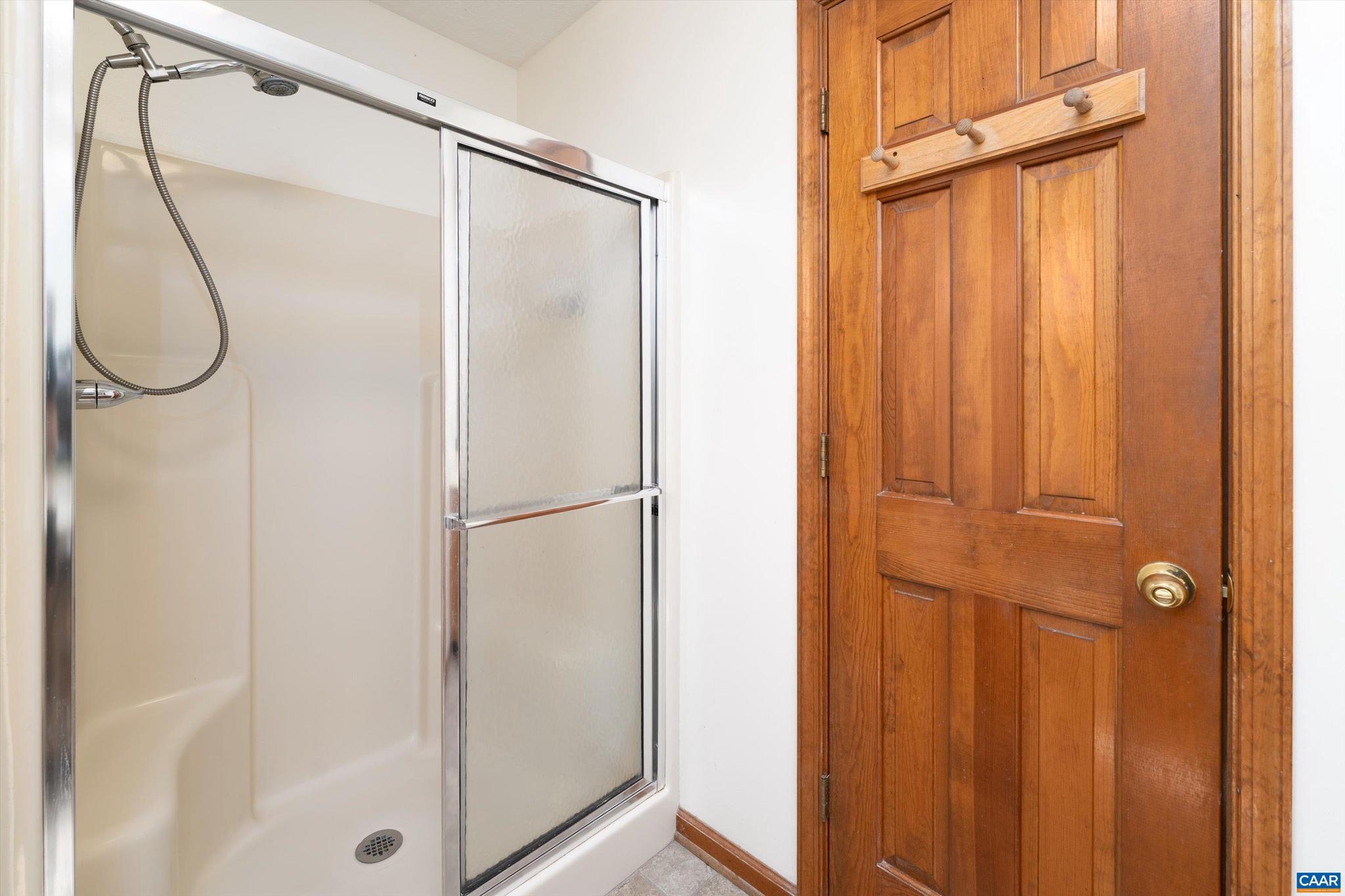 LAKE MONTICELLO - Residential