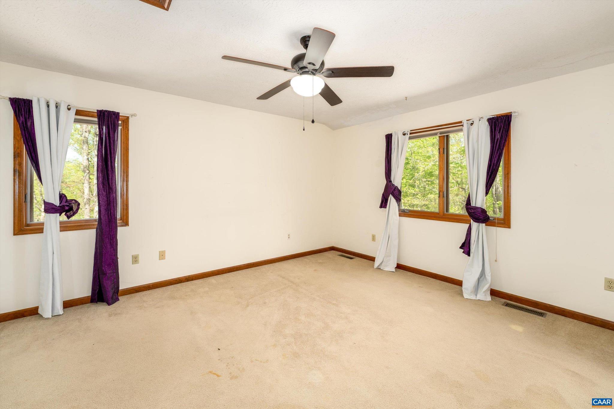 LAKE MONTICELLO - Residential