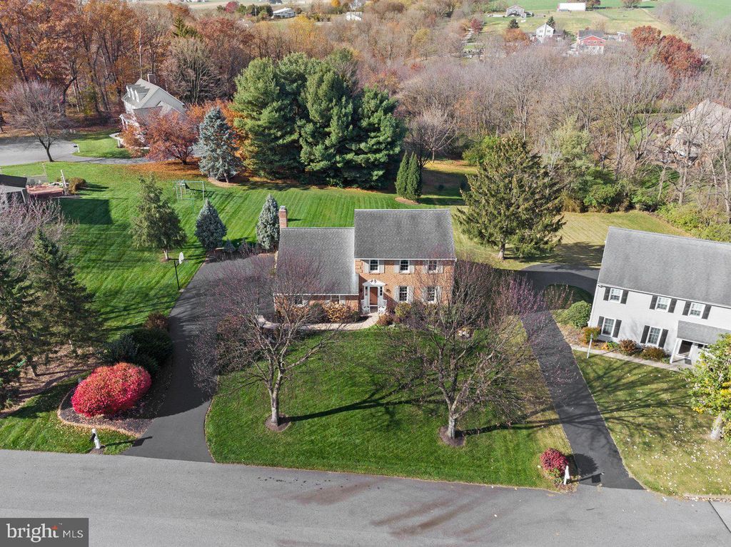 Photo of 8 Japonica Drive, Lititz, PA 17543 (MLS # PALA2043720)