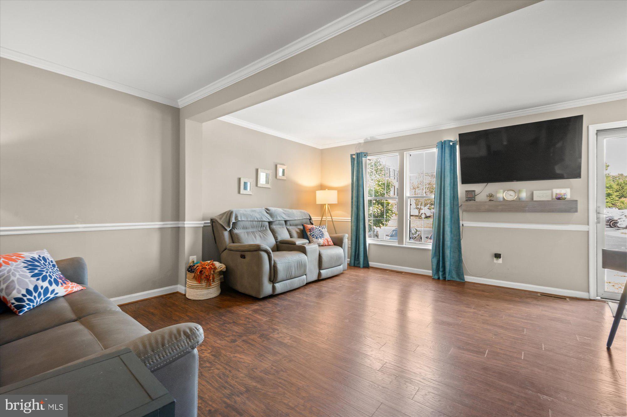 TURNBERRY VILLAGE - Residential