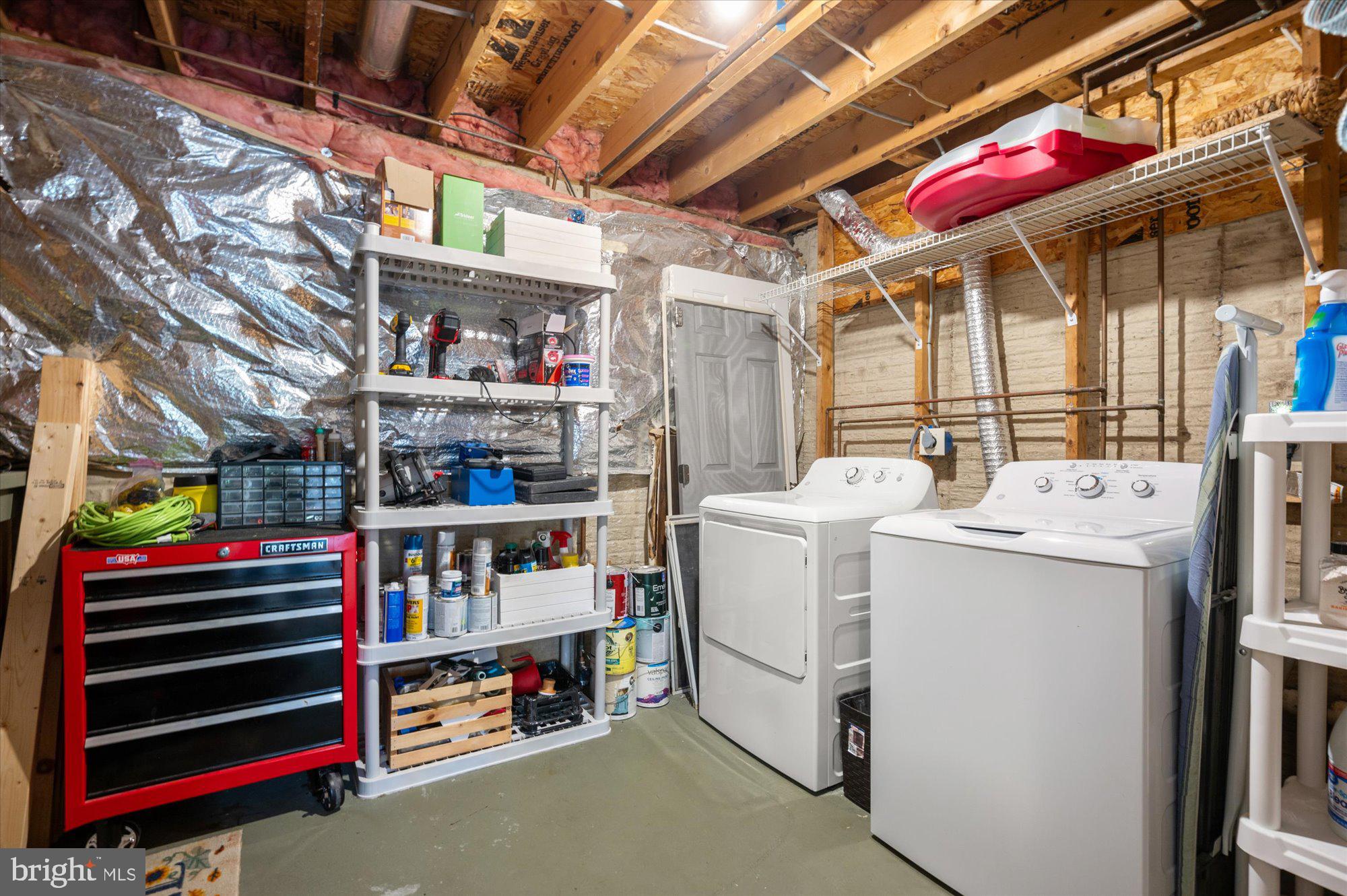 TURNBERRY VILLAGE - Residential