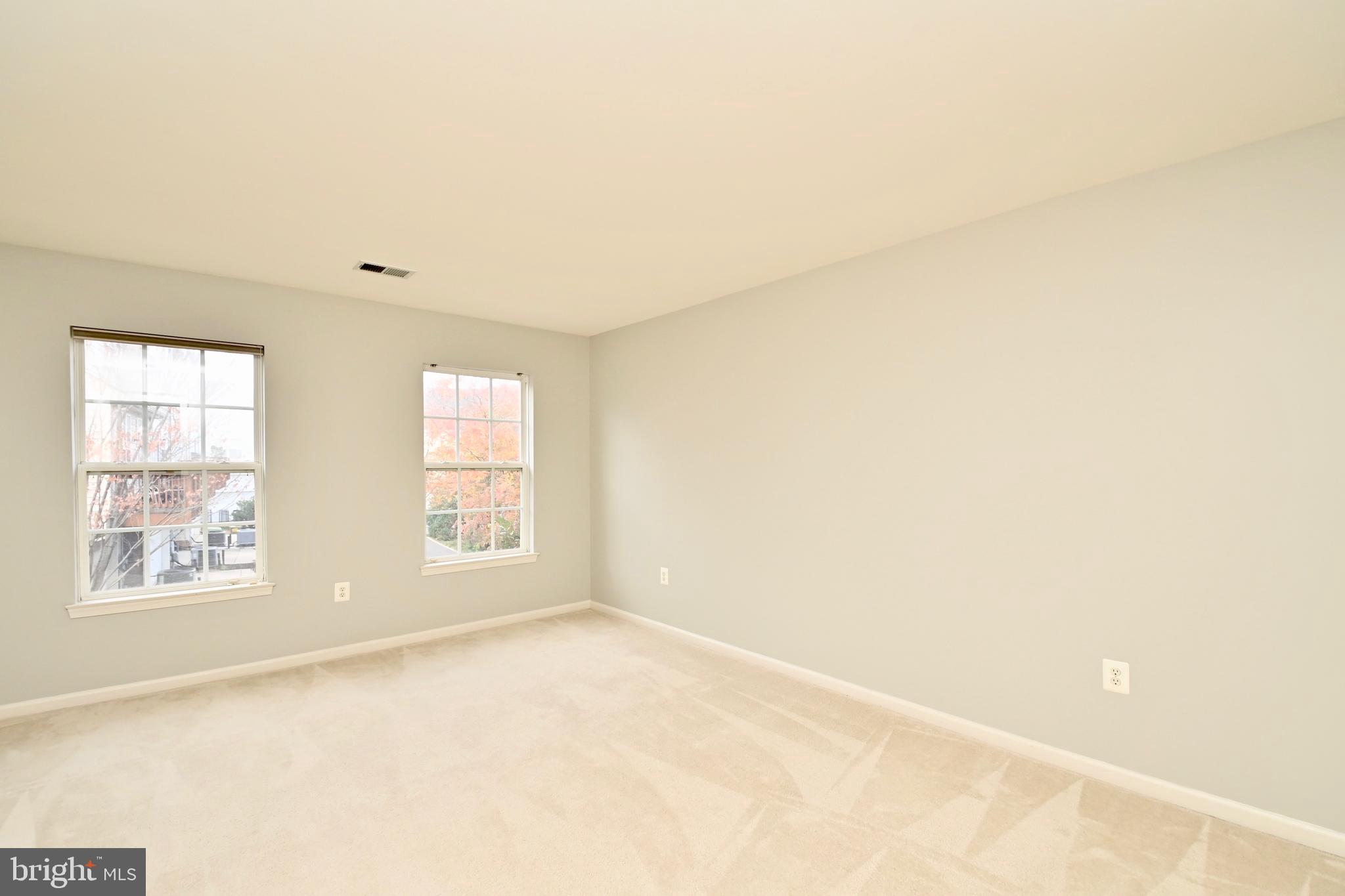 BELMONT BAY - Residential Lease