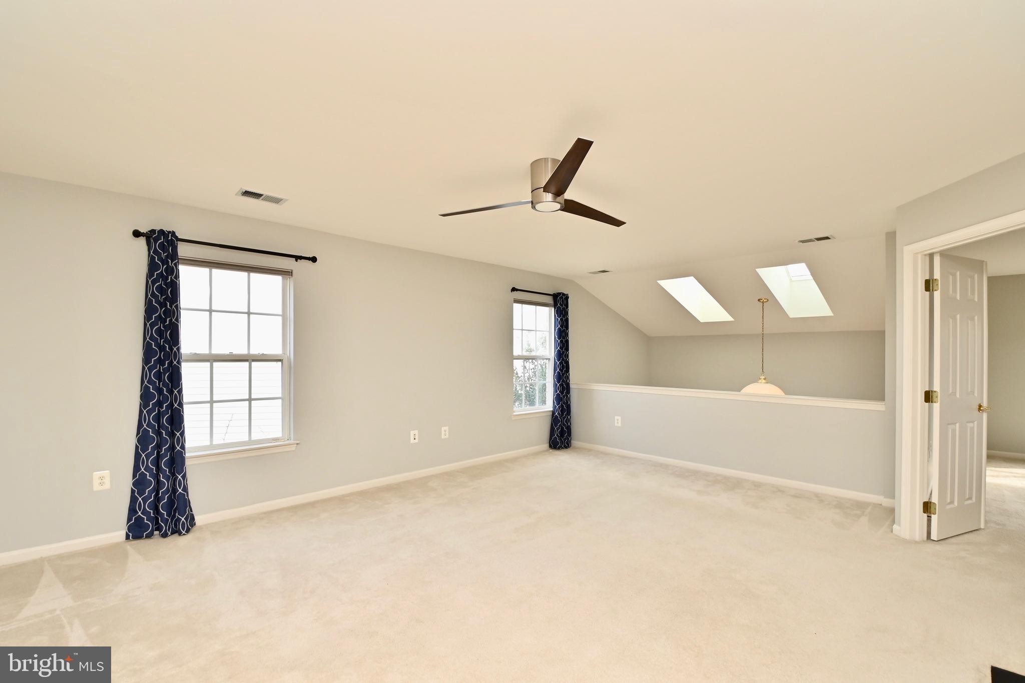 BELMONT BAY - Residential Lease