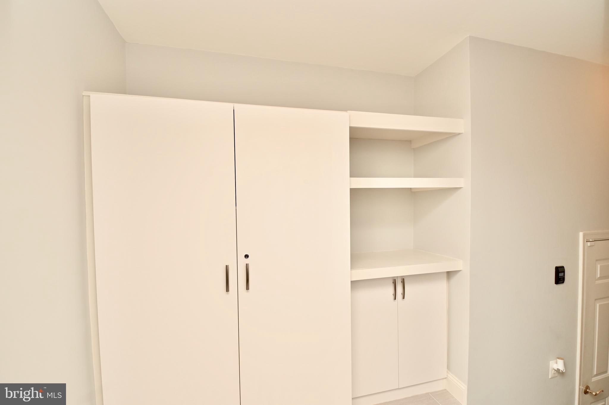 BELMONT BAY - Residential Lease