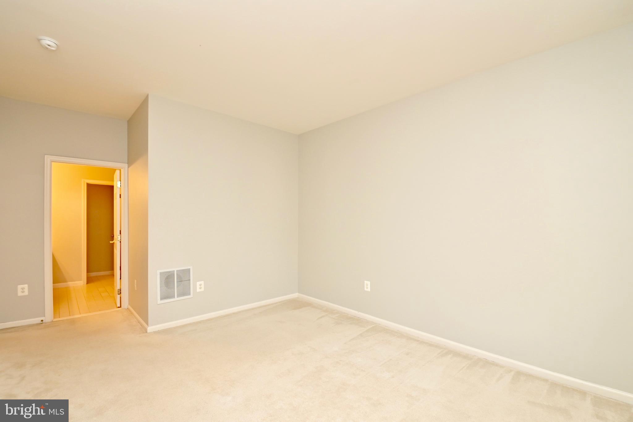 BELMONT BAY - Residential Lease