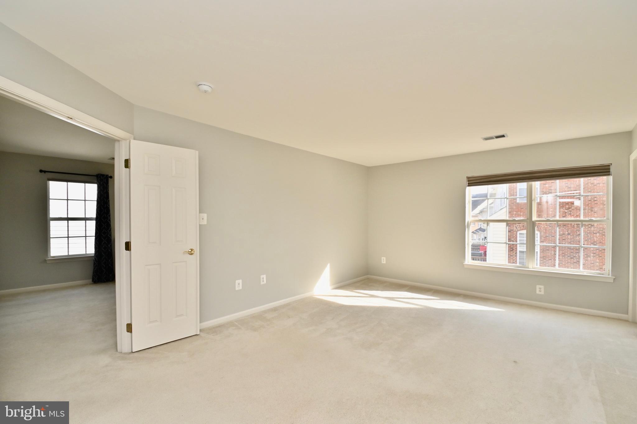 BELMONT BAY - Residential Lease