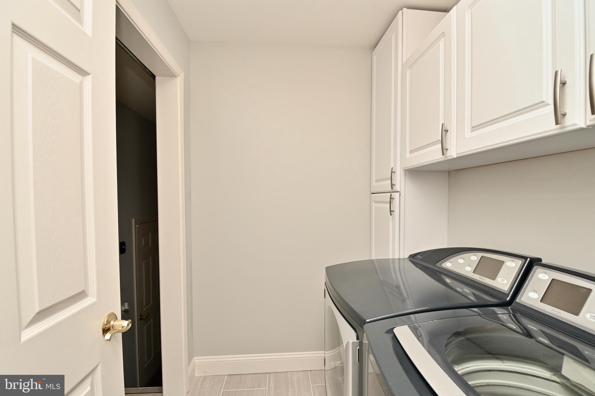 BELMONT BAY - Residential Lease