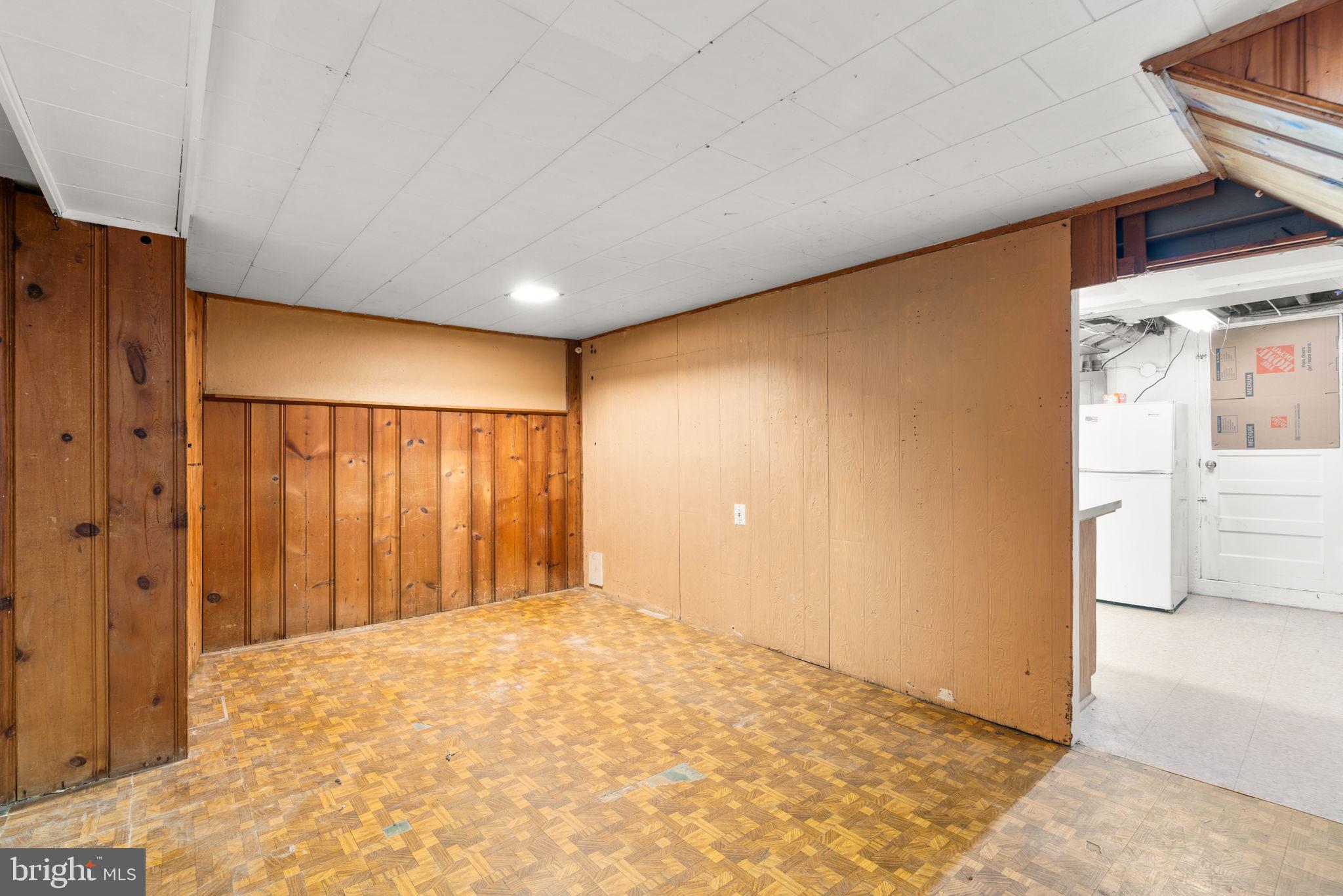 IDLEWOOD - Residential