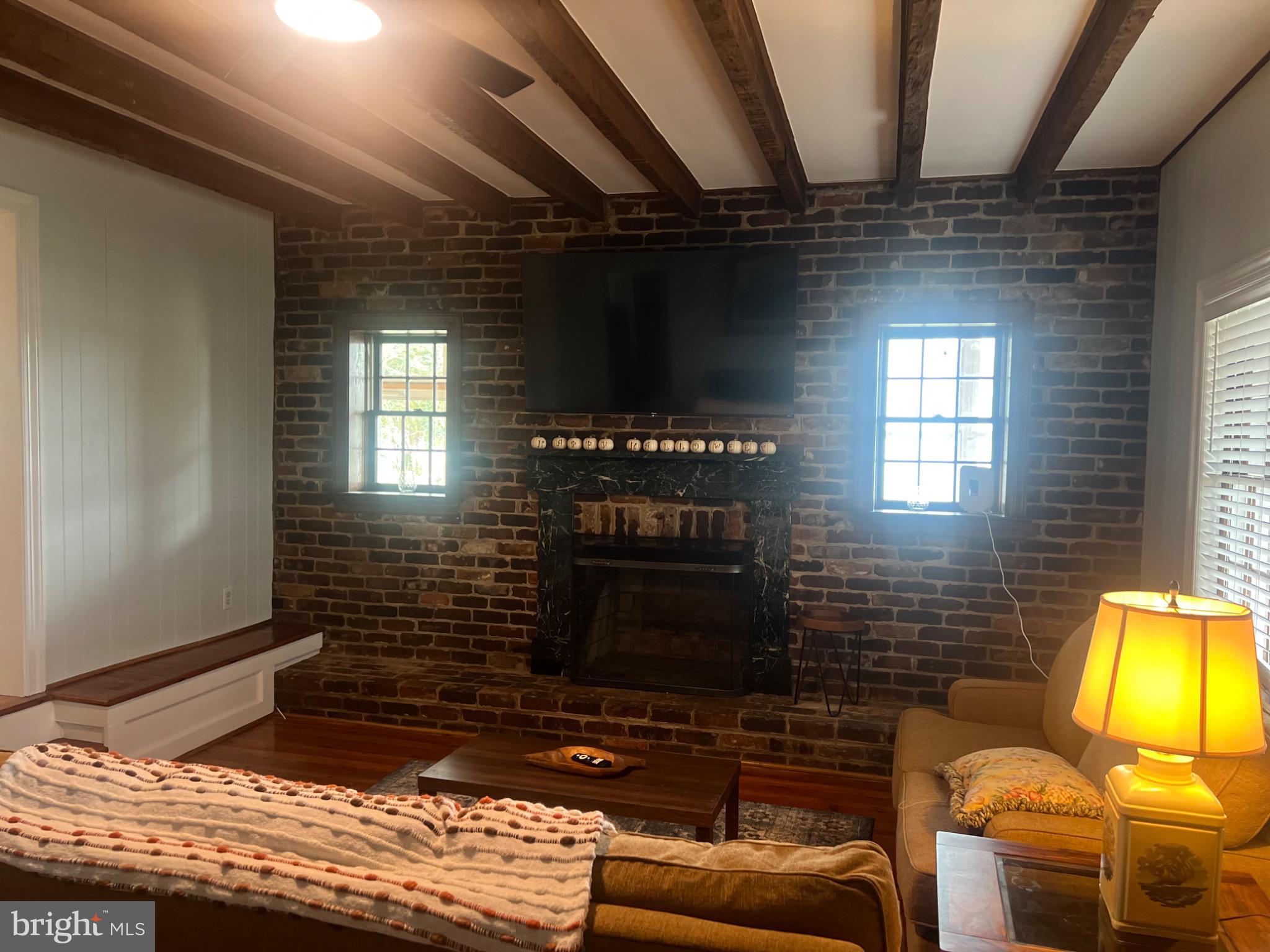 6014 RIVERVIEW DRIVE