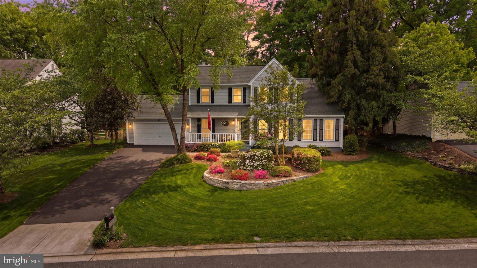 ASHBURN FARM - Residential