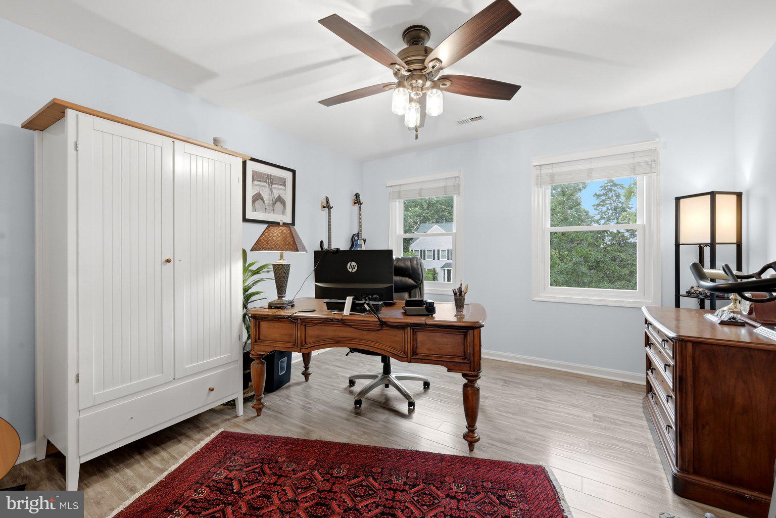 ASHBURN FARM - Residential