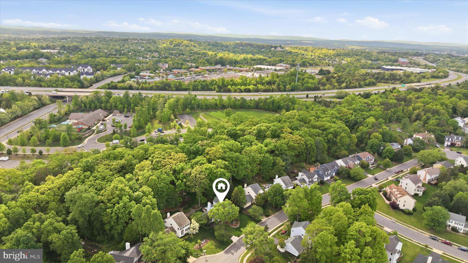 ASHBURN FARM - Residential