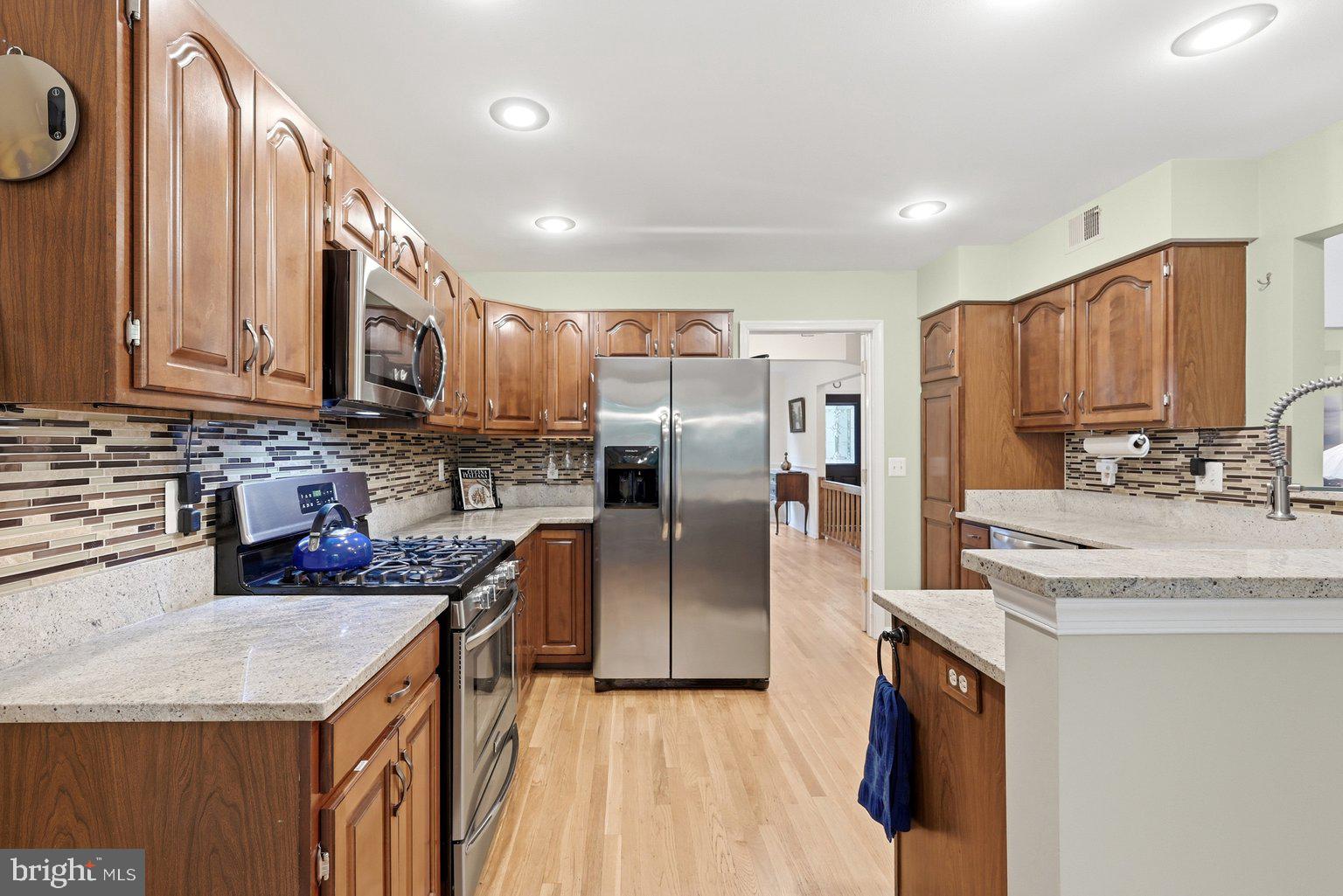 ASHBURN FARM - Residential