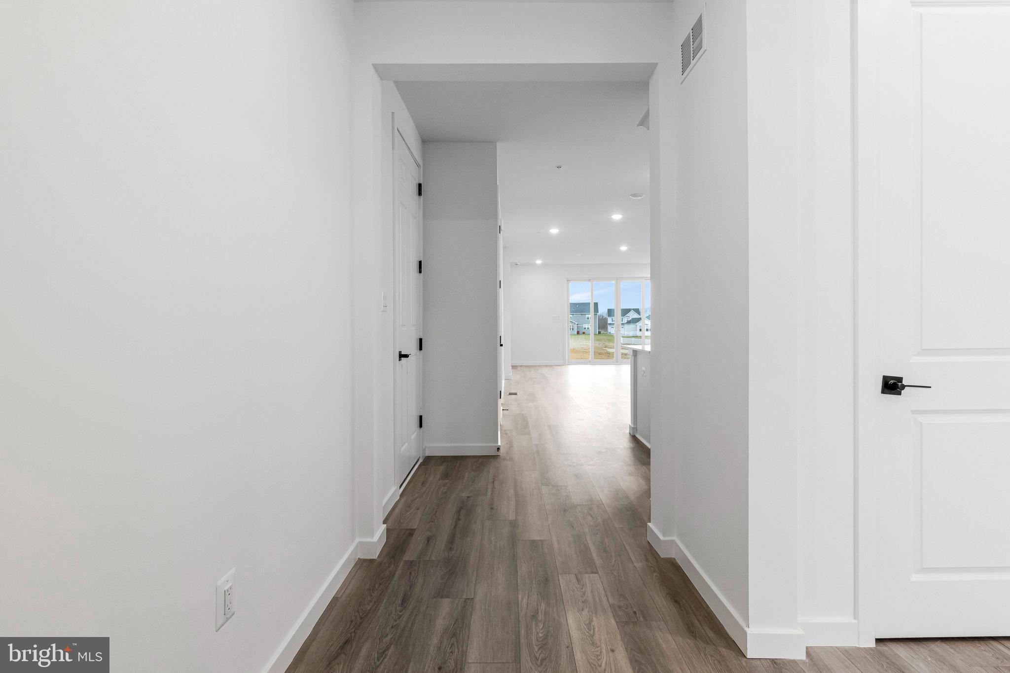 ELMWOOD FARM - Residential