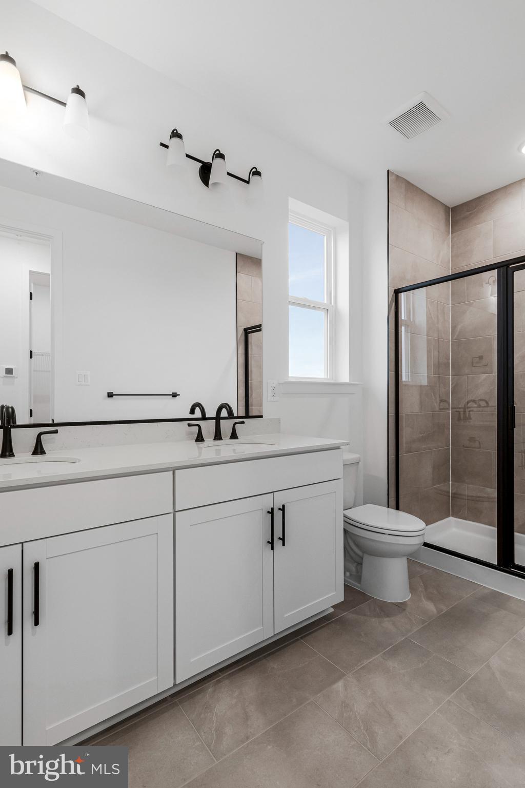 ELMWOOD FARM - Residential